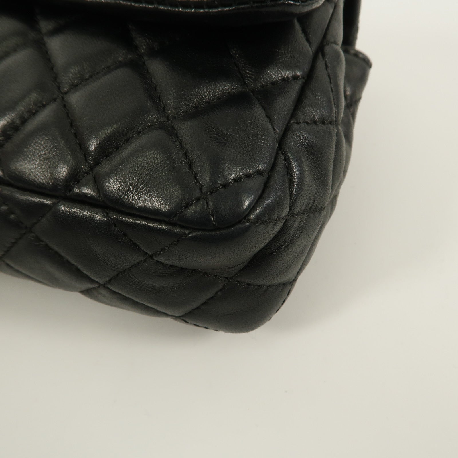 CHANEL 羊皮皮革Chain Shoulder鏈帶肩背袋