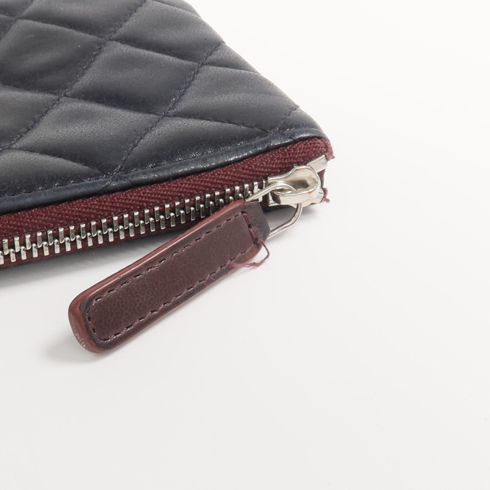 CHANEL 【激減優惠】羊皮皮革Mini Pouch銀扣手拿包