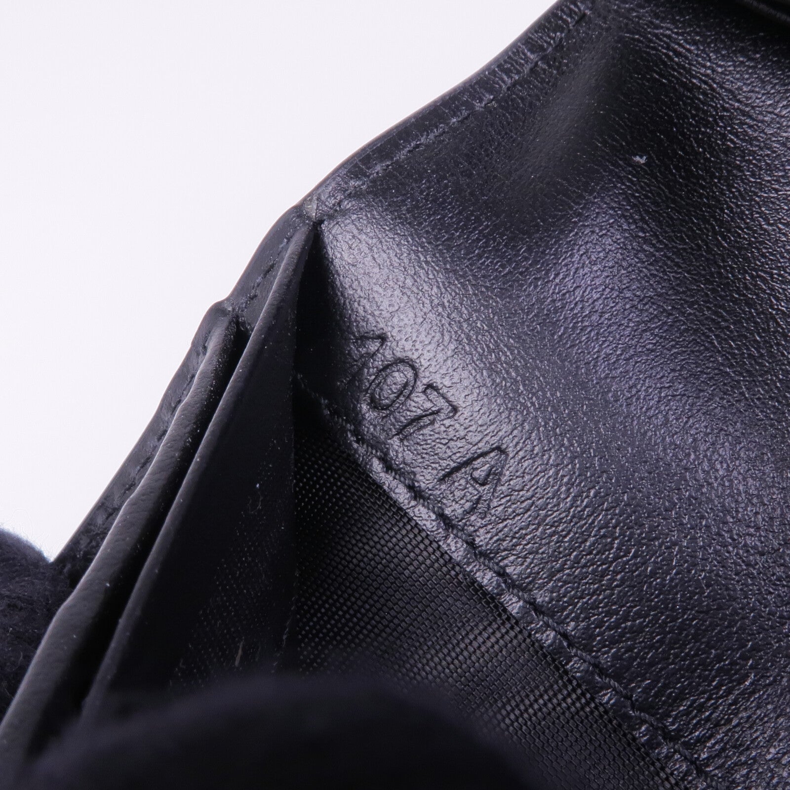 PRADA 牛皮皮革Long Wallet金扣長錢包