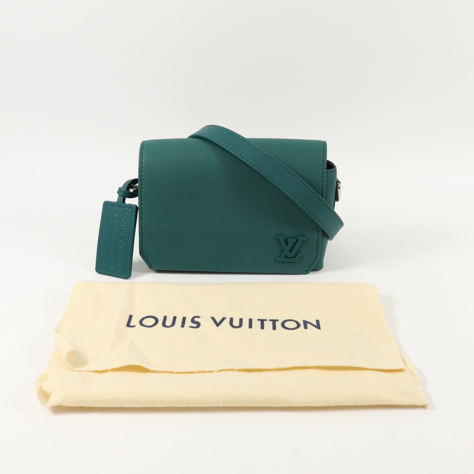 LOUIS VUITTON Aerogram Fastline肩背袋