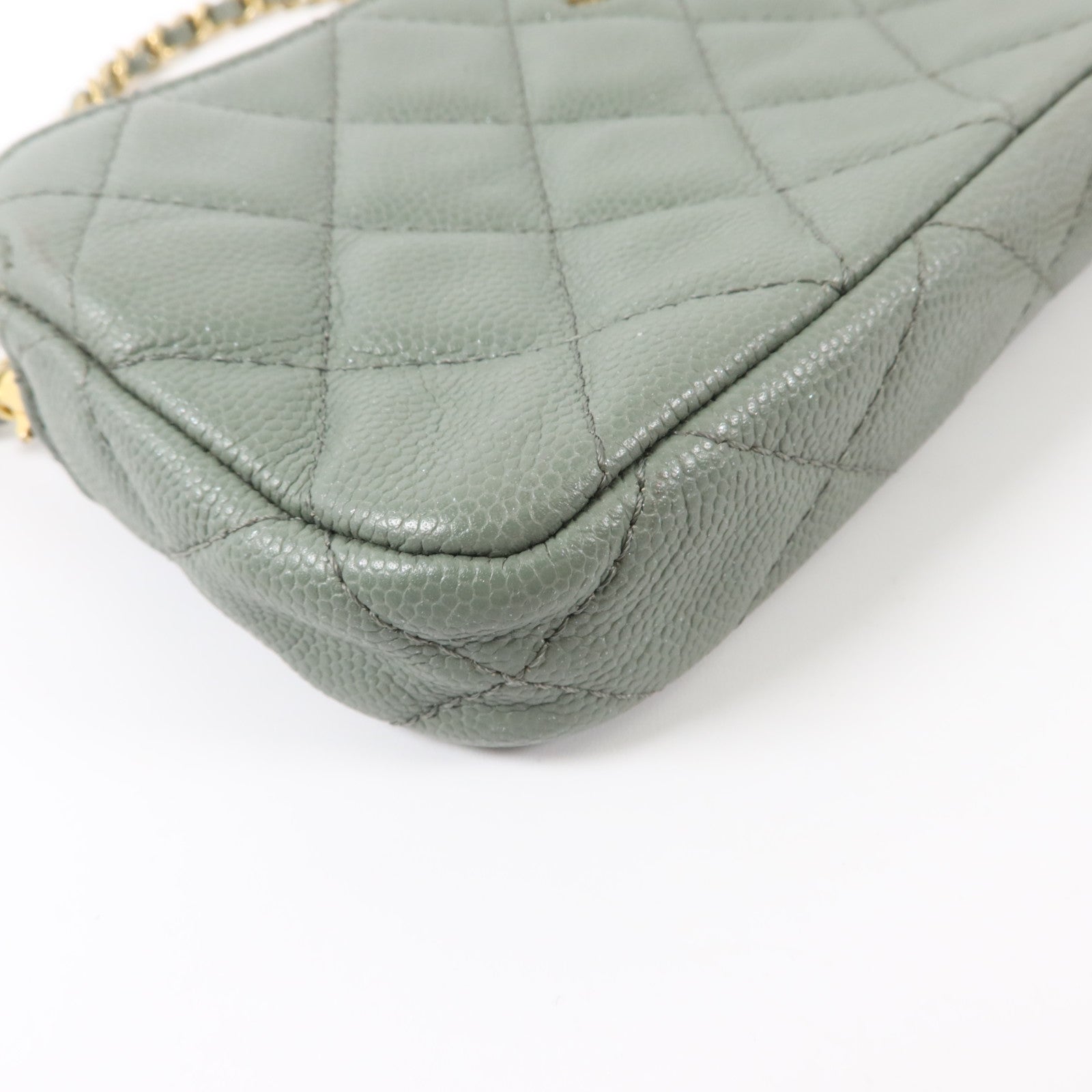 CHANEL 牛皮皮革Classic Clutch with Chain鏈帶肩背袋