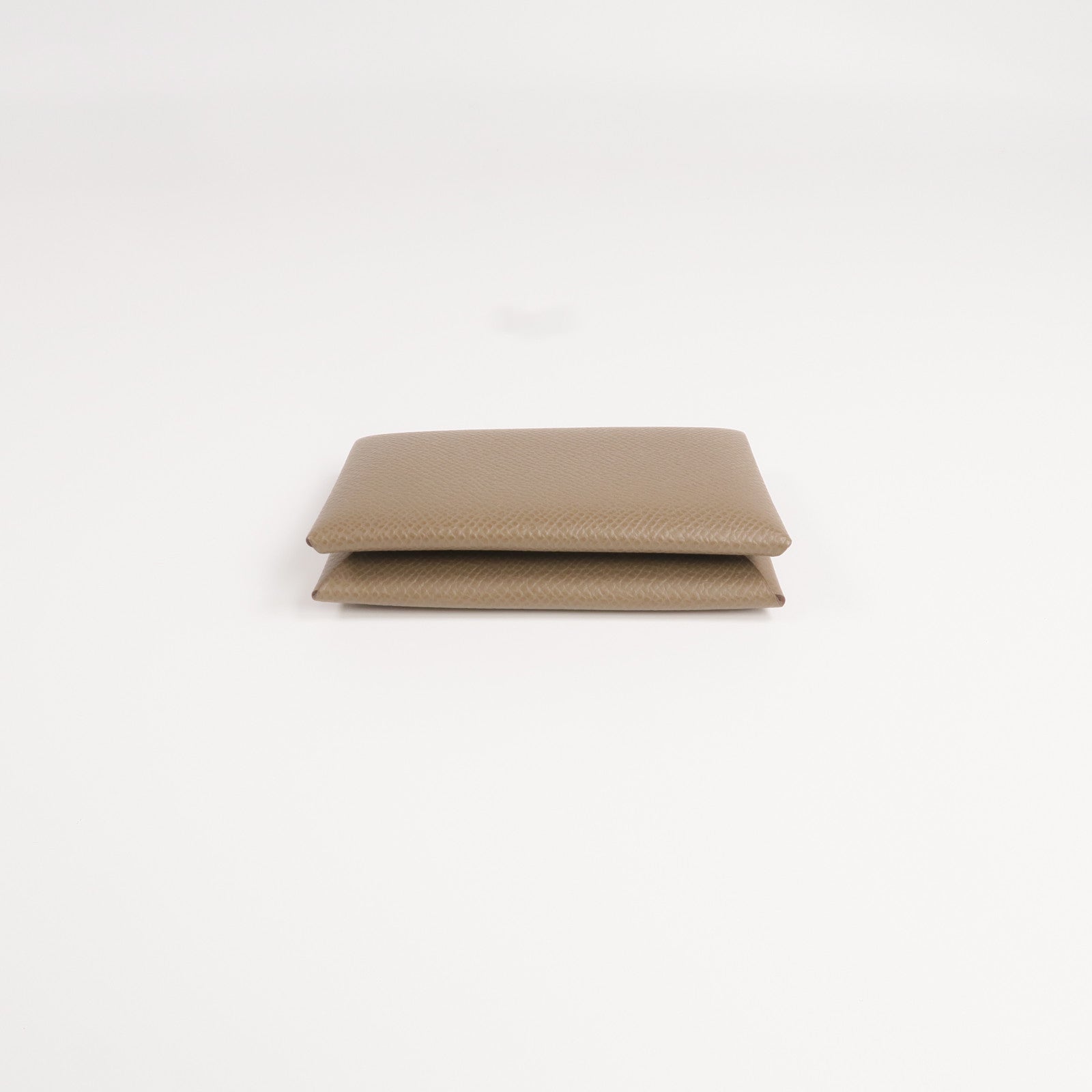 HERMES Epsom皮革Calvi銀扣卡片套