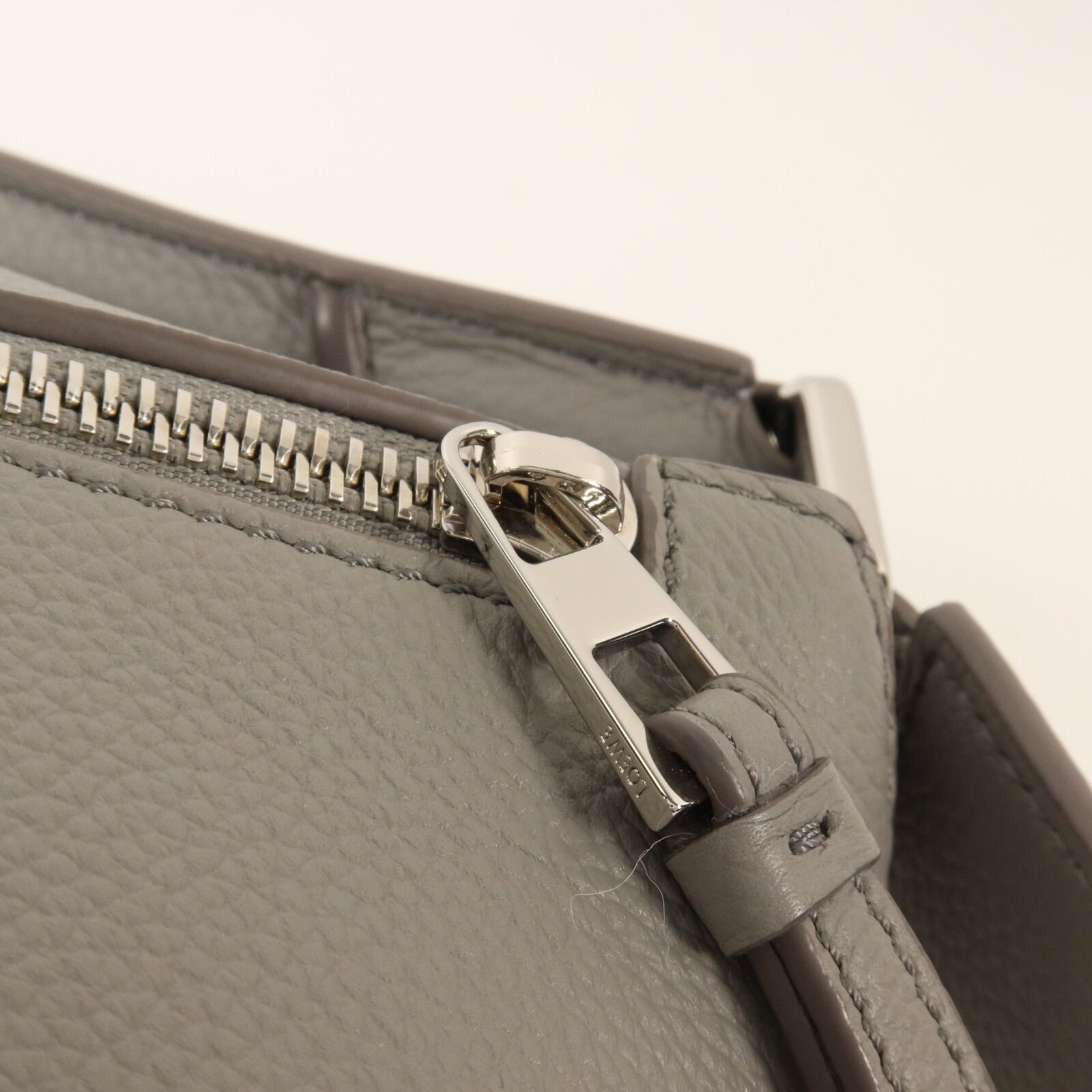 LOEWE 牛皮皮革Puzzle Small手挽肩背兩用袋