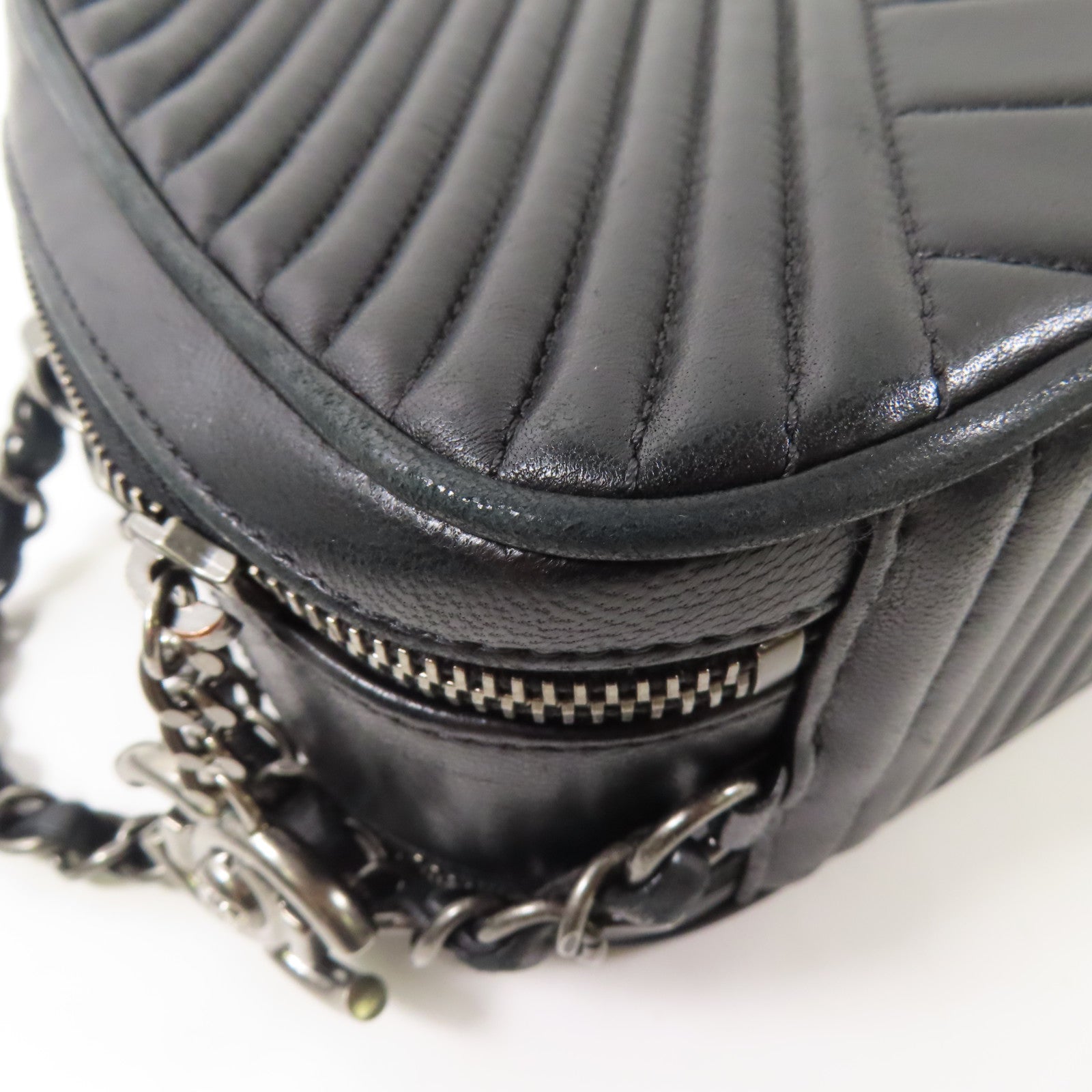 CHANEL 牛皮皮革Chain Shoulder Bag銀扣鏈帶肩背袋