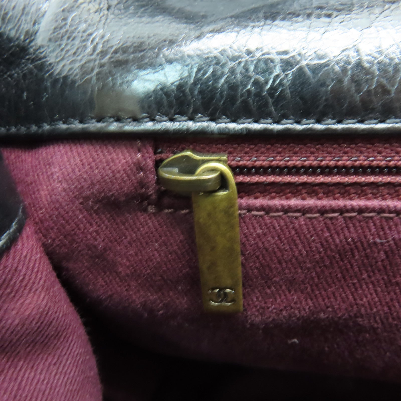 CHANEL 菱格牛皮皮革Shoulder Bag金扣鏈帶肩背袋黑色/紅色