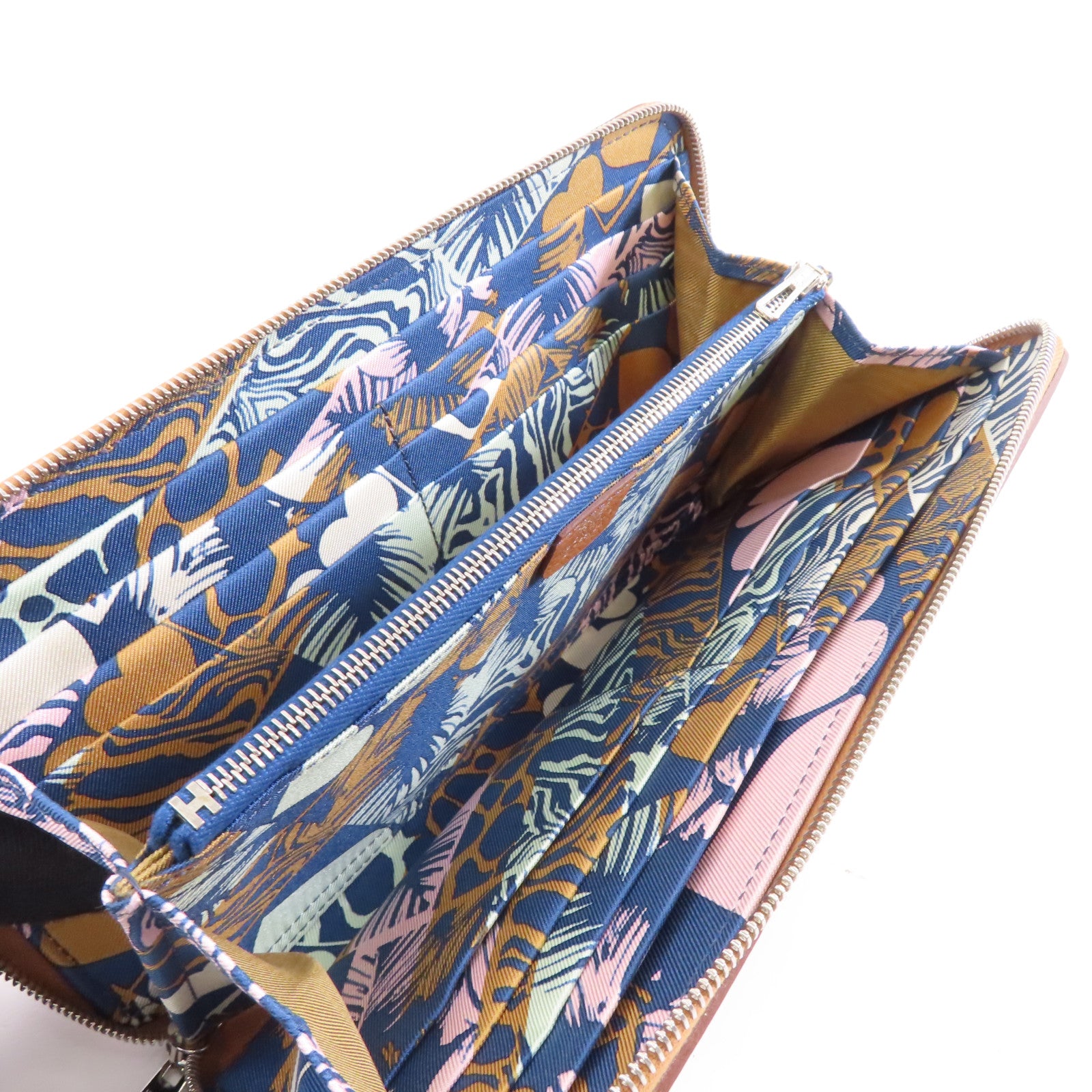 HERMES Evercolor皮革Silk in Wallet銀扣長錢包經典駝色