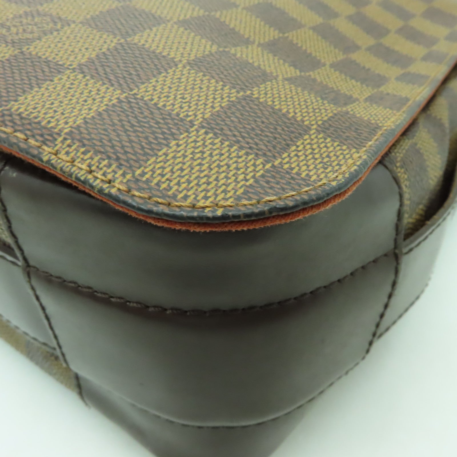 LOUIS VUITTON 【清倉大減價】Damier Bastille肩背袋啡色