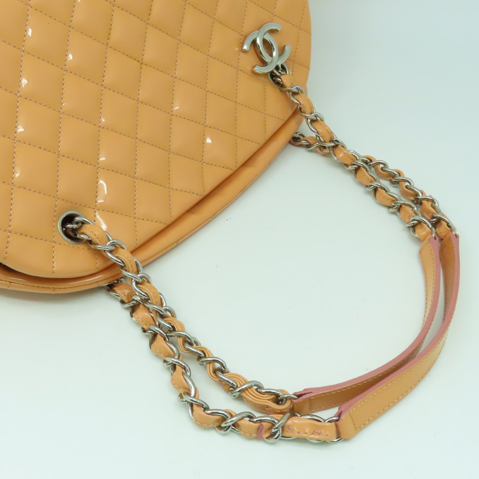 CHANEL 【清倉大減價】菱格漆皮皮革Chain Shoulder Bag銀扣鏈帶肩背袋橙色
