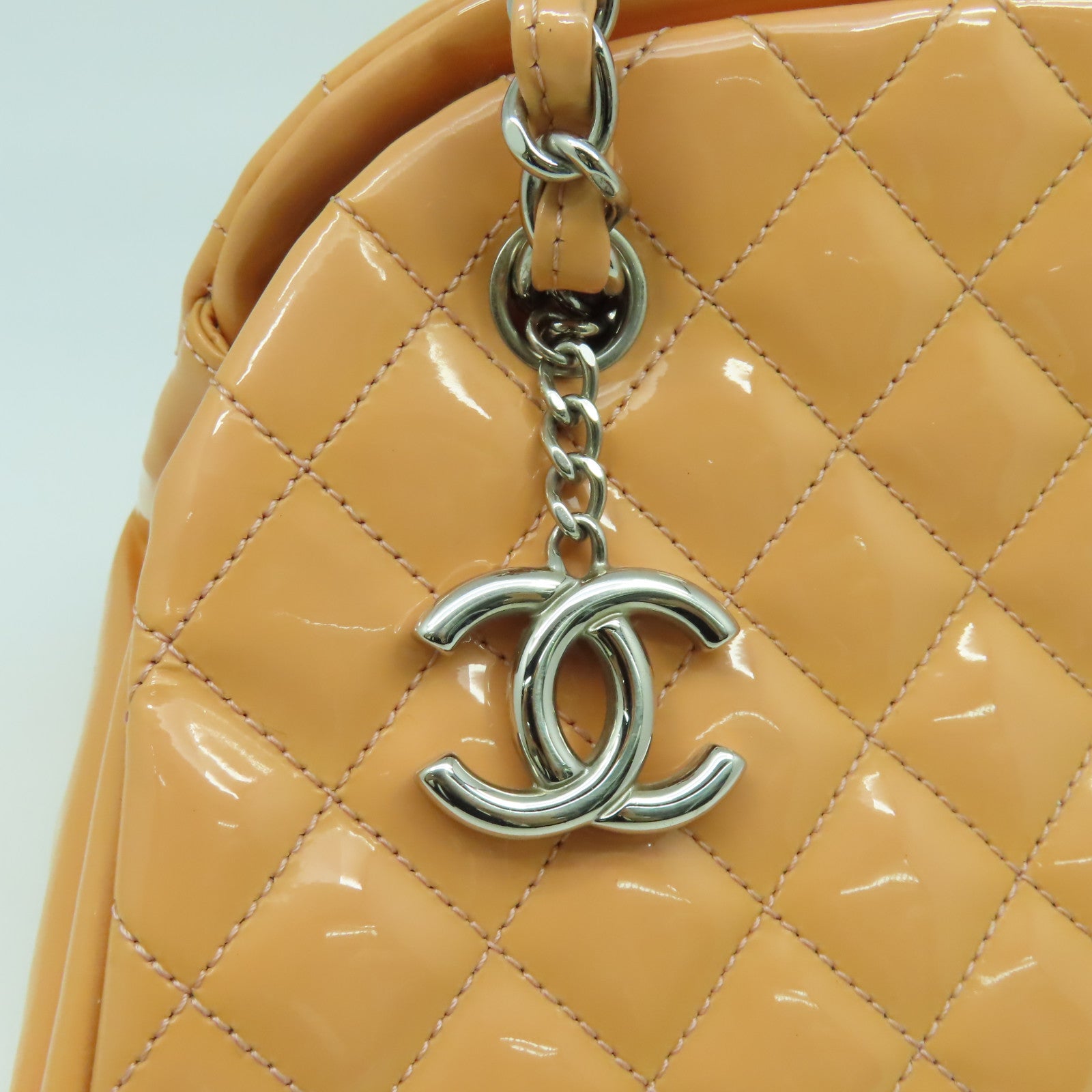 CHANEL 【清倉大減價】菱格漆皮皮革Chain Shoulder Bag銀扣鏈帶肩背袋橙色