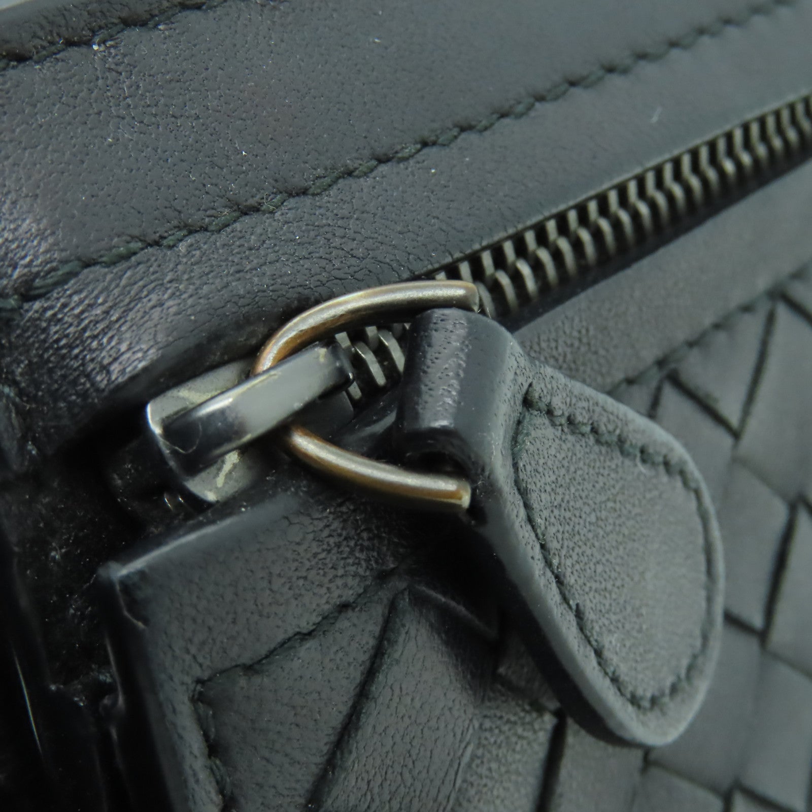 BOTTEGA VENETA 織紋皮革Wallet銀扣錢包黒色