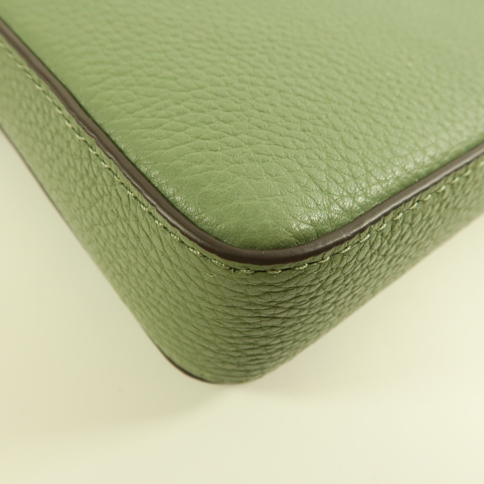 Kate Spade 牛皮皮革Shoulder Bag金扣肩背袋