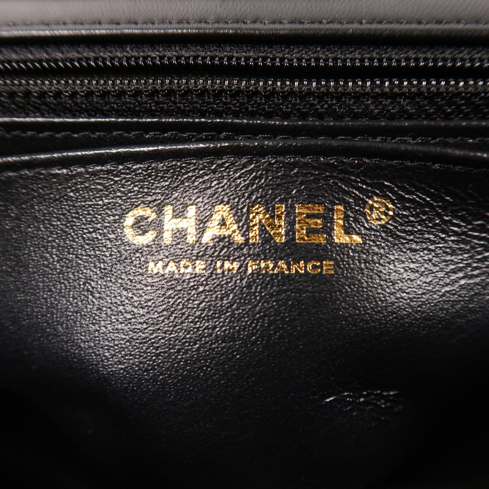 CHANEL 牛皮皮革Mini Coco Charms Flap Bag金扣鏈帶手挽肩背兩用袋
