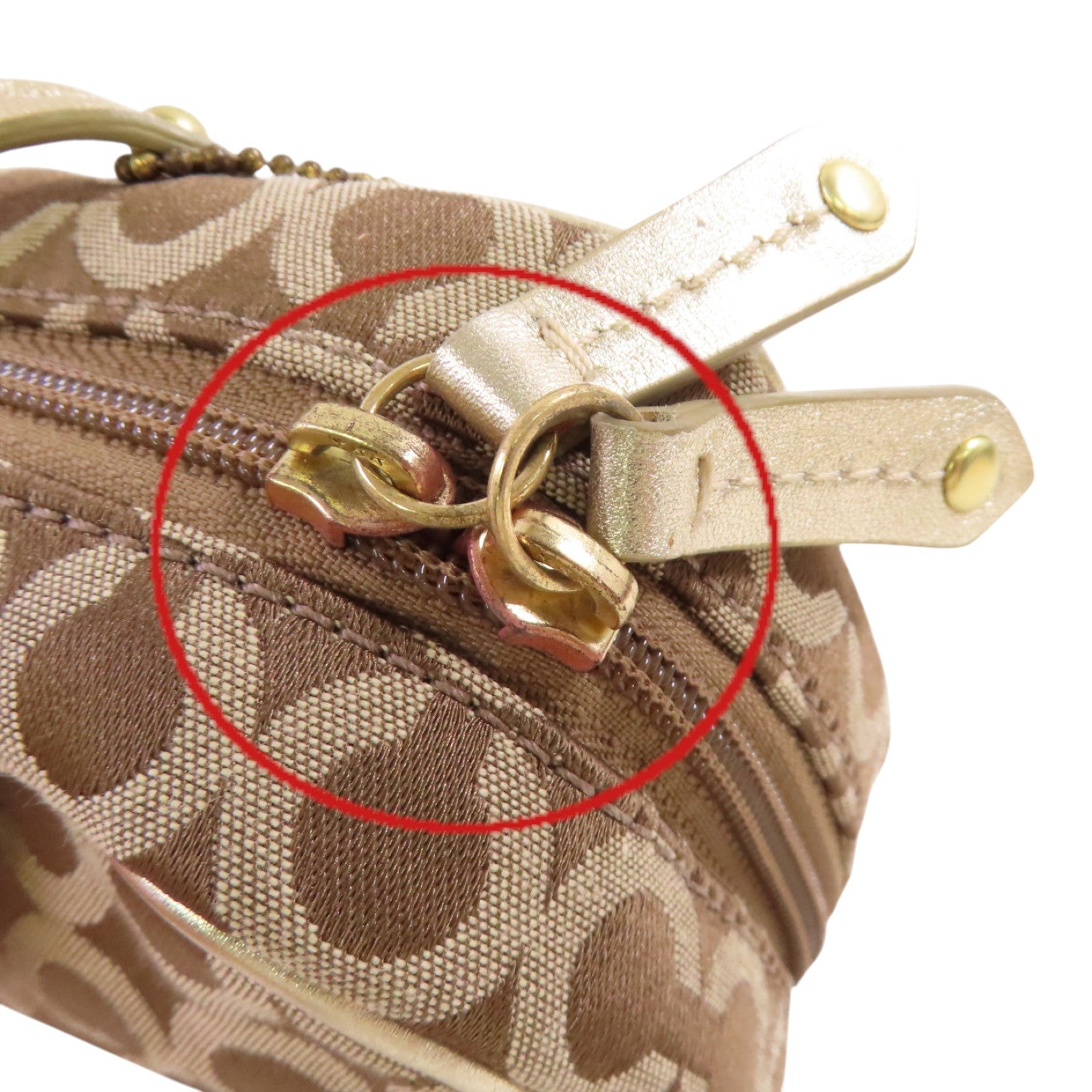 COACH 帆布Hand Bag金扣手挽袋