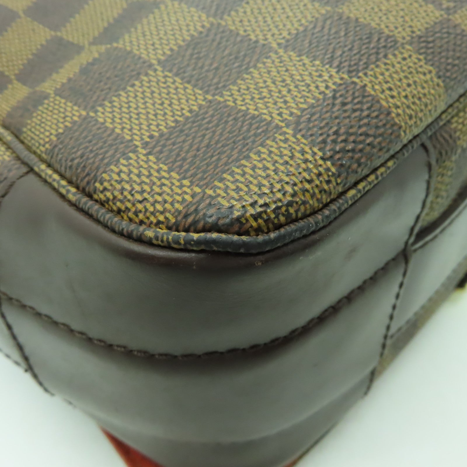 LOUIS VUITTON 【清倉大減價】Damier Bastille肩背袋啡色
