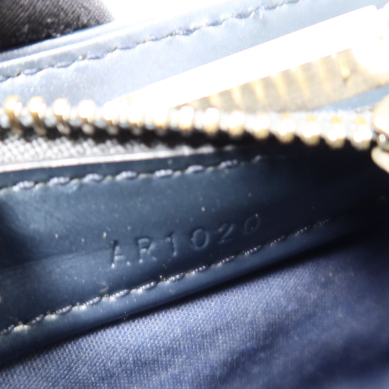 LOUIS VUITTON Monogram Mat Fowler肩背袋