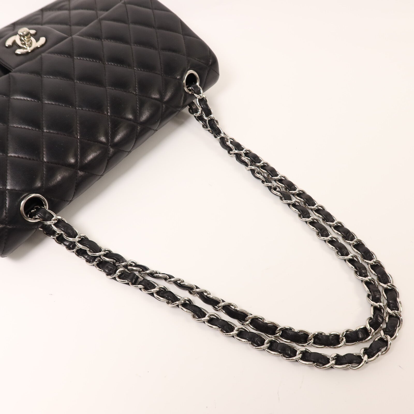 CHANEL 羊皮皮革Classic 25銀扣鏈帶肩背袋
