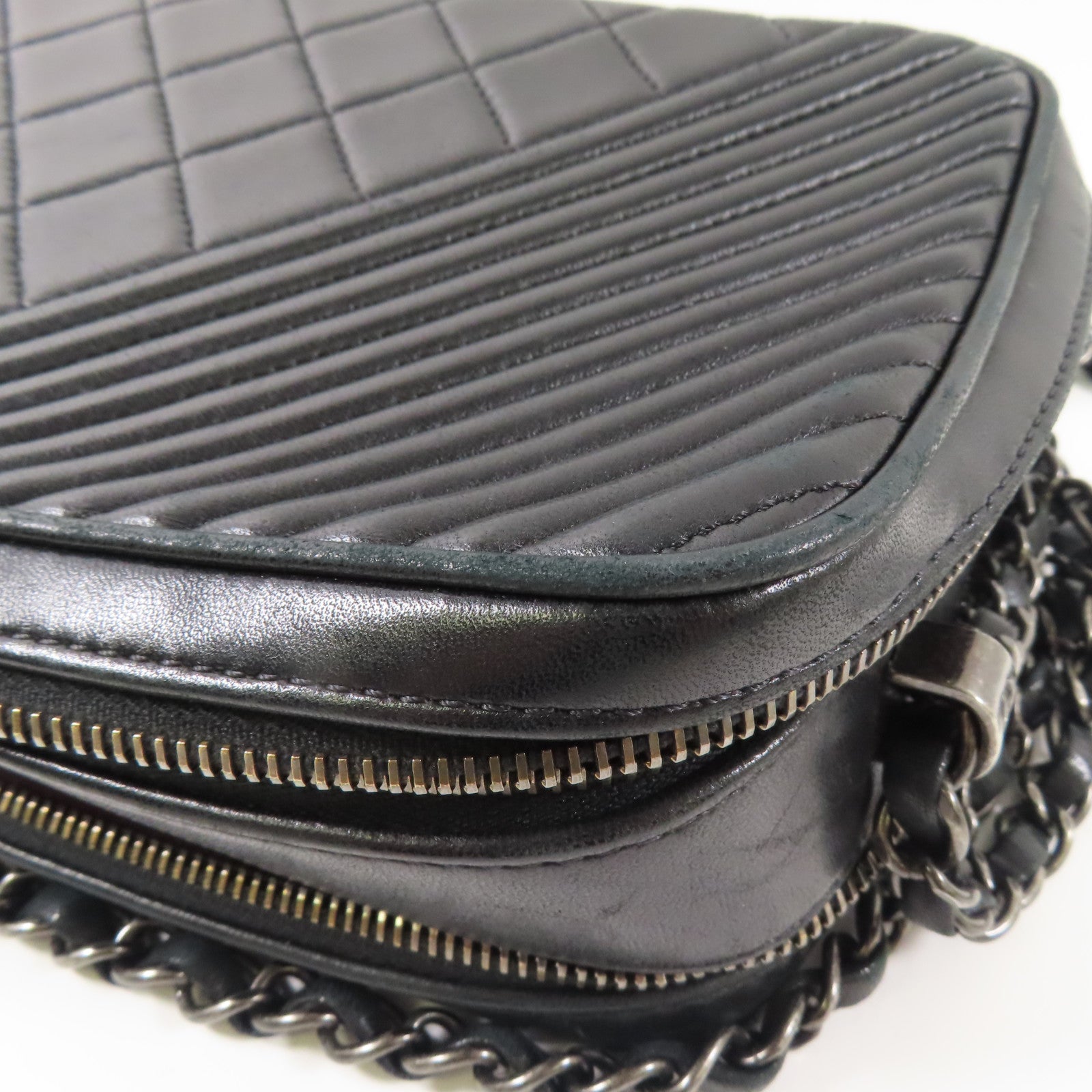 CHANEL 牛皮皮革Chain Shoulder Bag銀扣鏈帶肩背袋