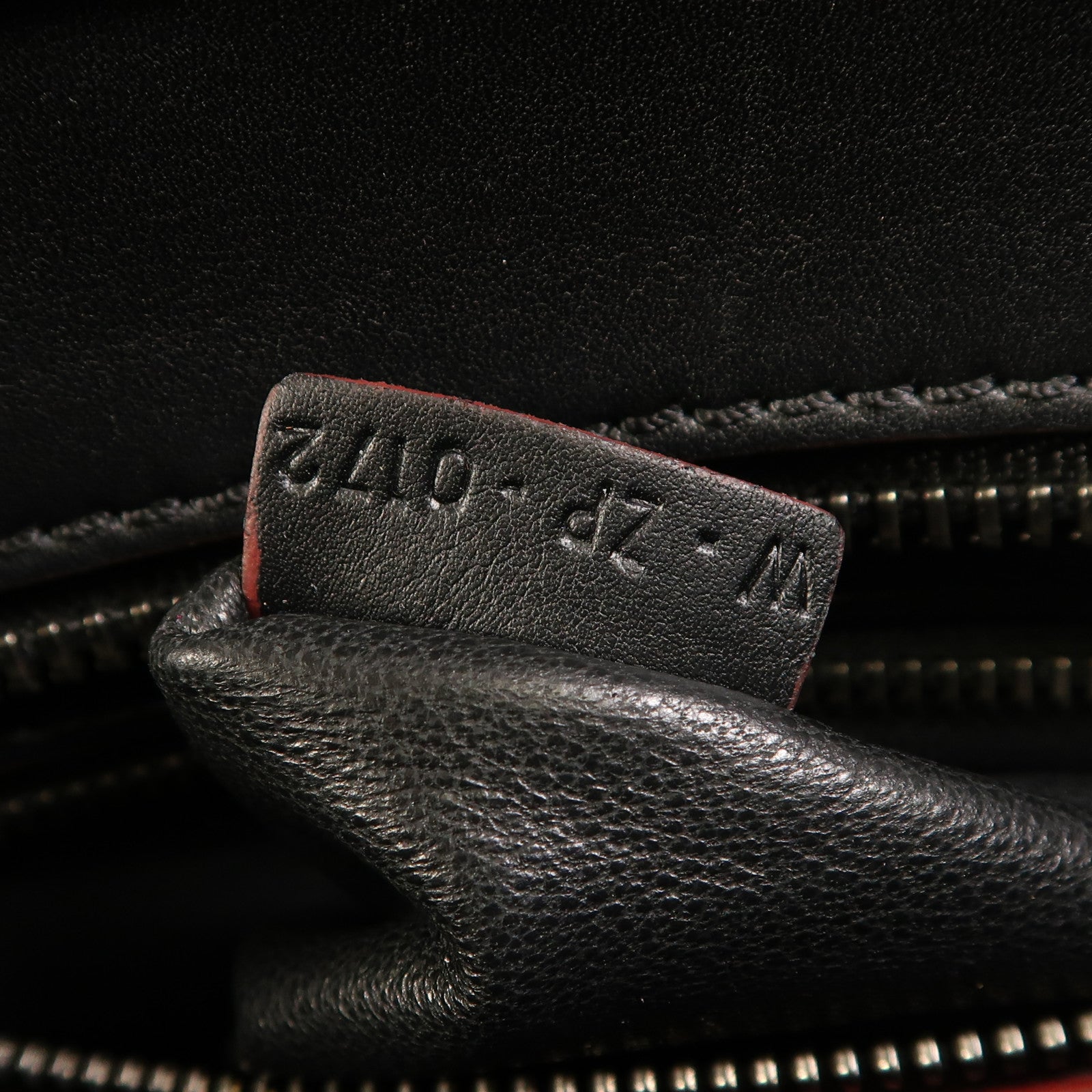 CELINE 牛皮皮革Micro Luggage銀扣手挽袋