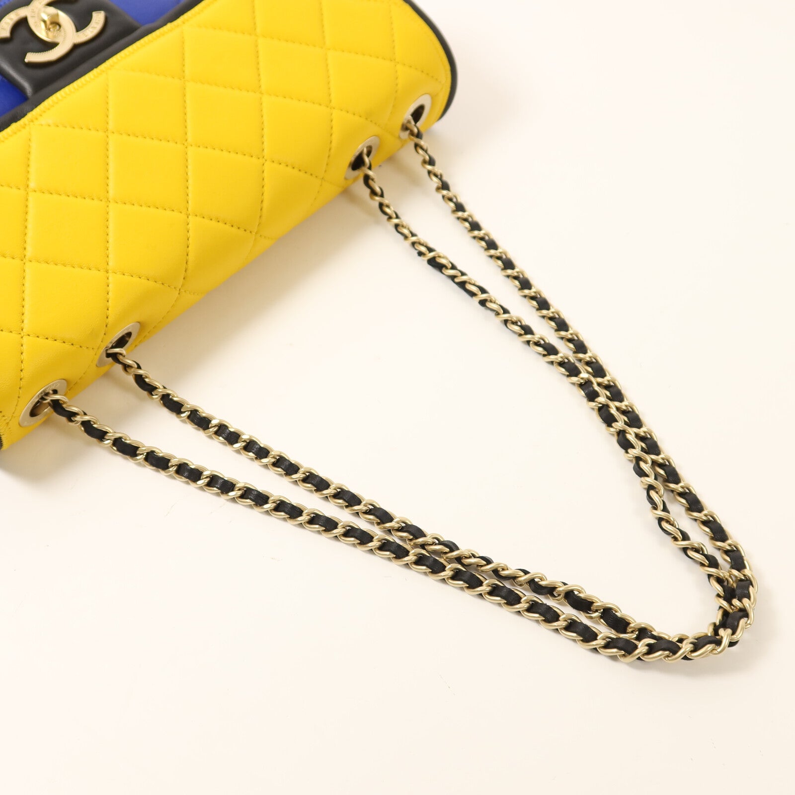 CHANEL 羊皮皮革Colorblock Medium Flap Bag金扣鏈帶肩背袋