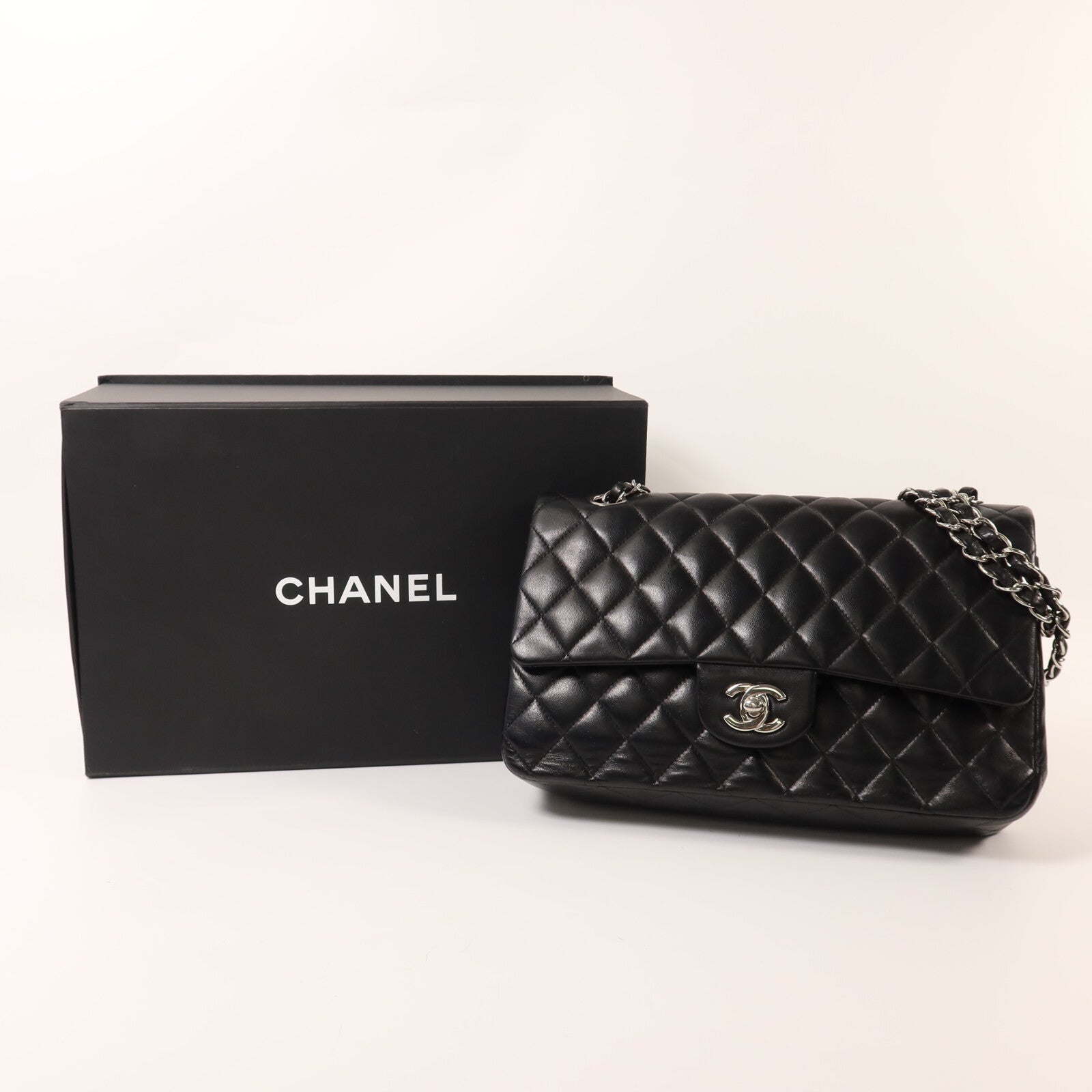 CHANEL 羊皮皮革Classic 25銀扣鏈帶肩背袋
