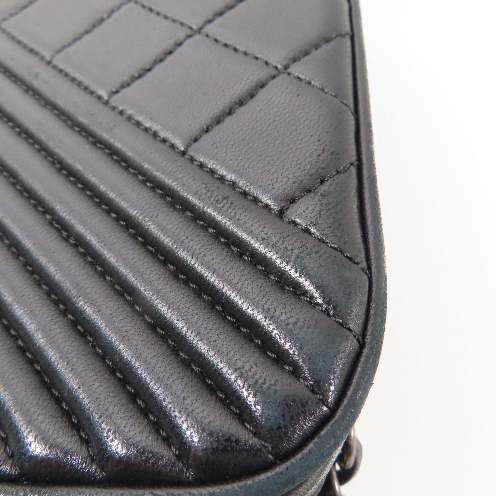 CHANEL 牛皮皮革Chain Shoulder Bag銀扣鏈帶肩背袋