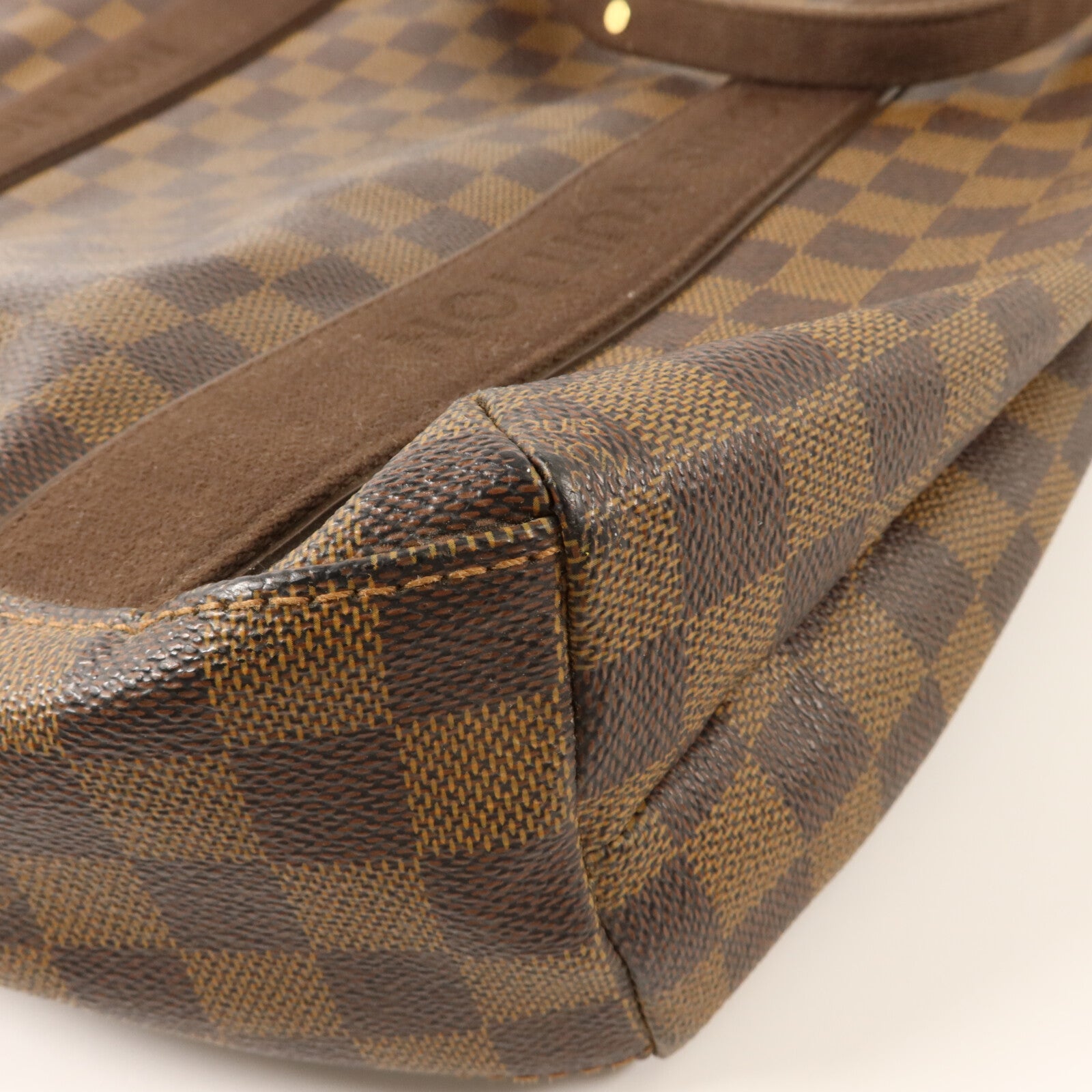 LOUIS VUITTON Damier Beaubourg金扣肩背袋棕色