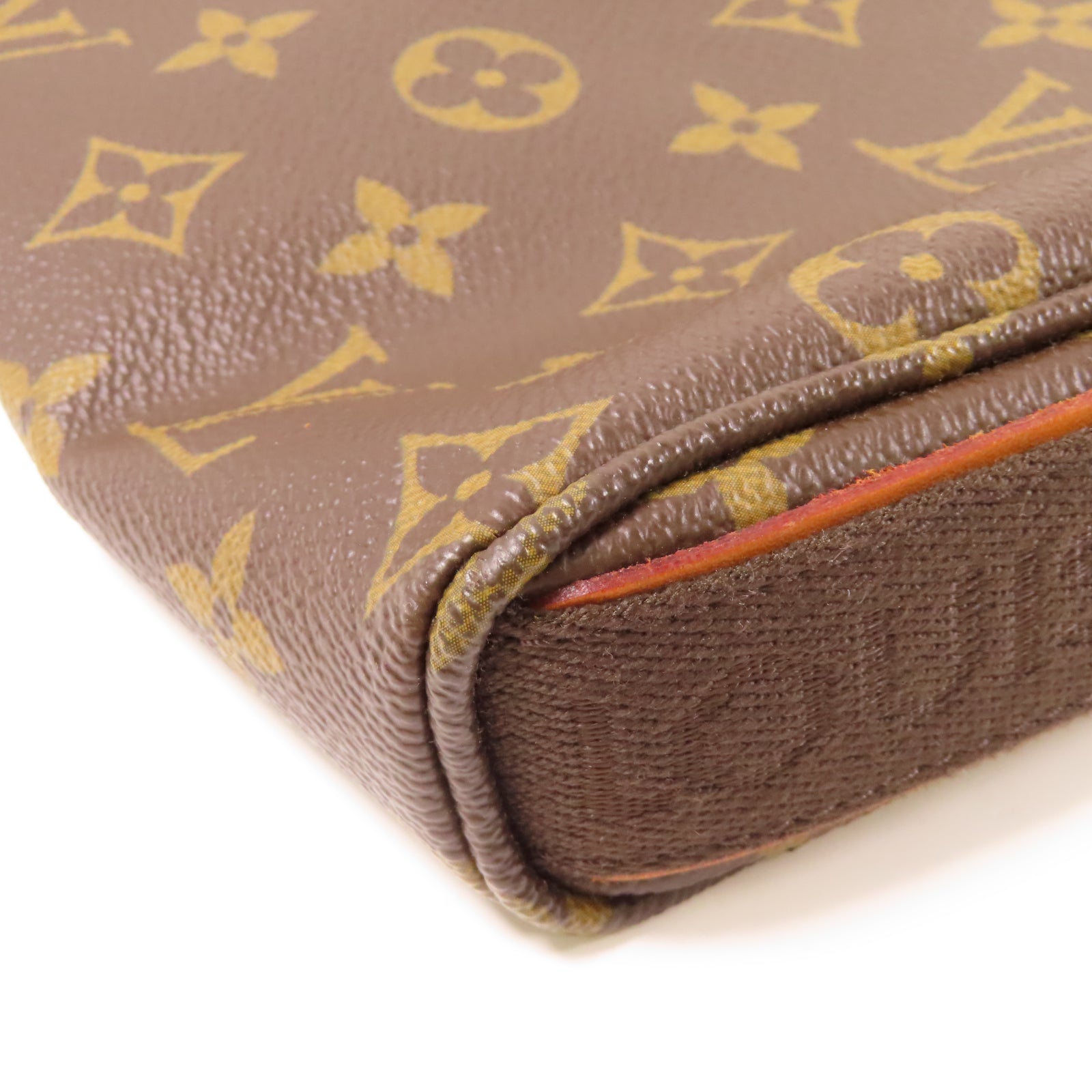 LOUIS VUITTON Monogram Trotteur Beaubourg金扣肩背袋啡色