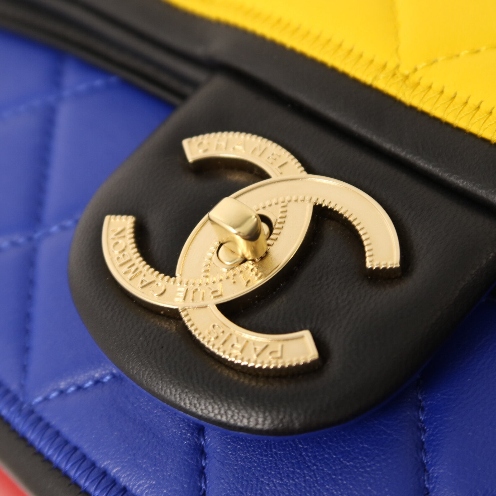 CHANEL 羊皮皮革Colorblock Medium Flap Bag金扣鏈帶肩背袋