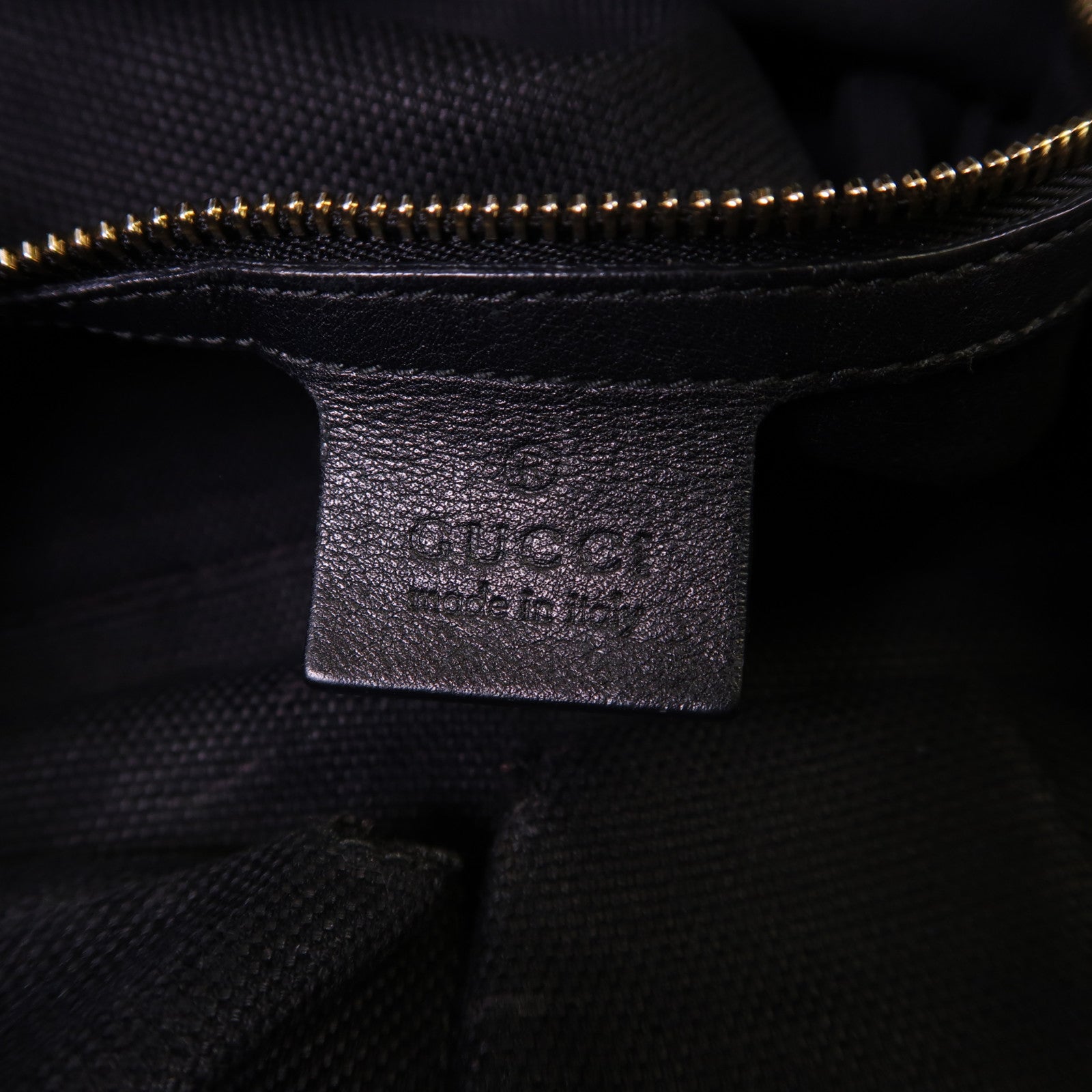 GUCCI 漆皮皮革Soho金扣鏈帶肩背袋