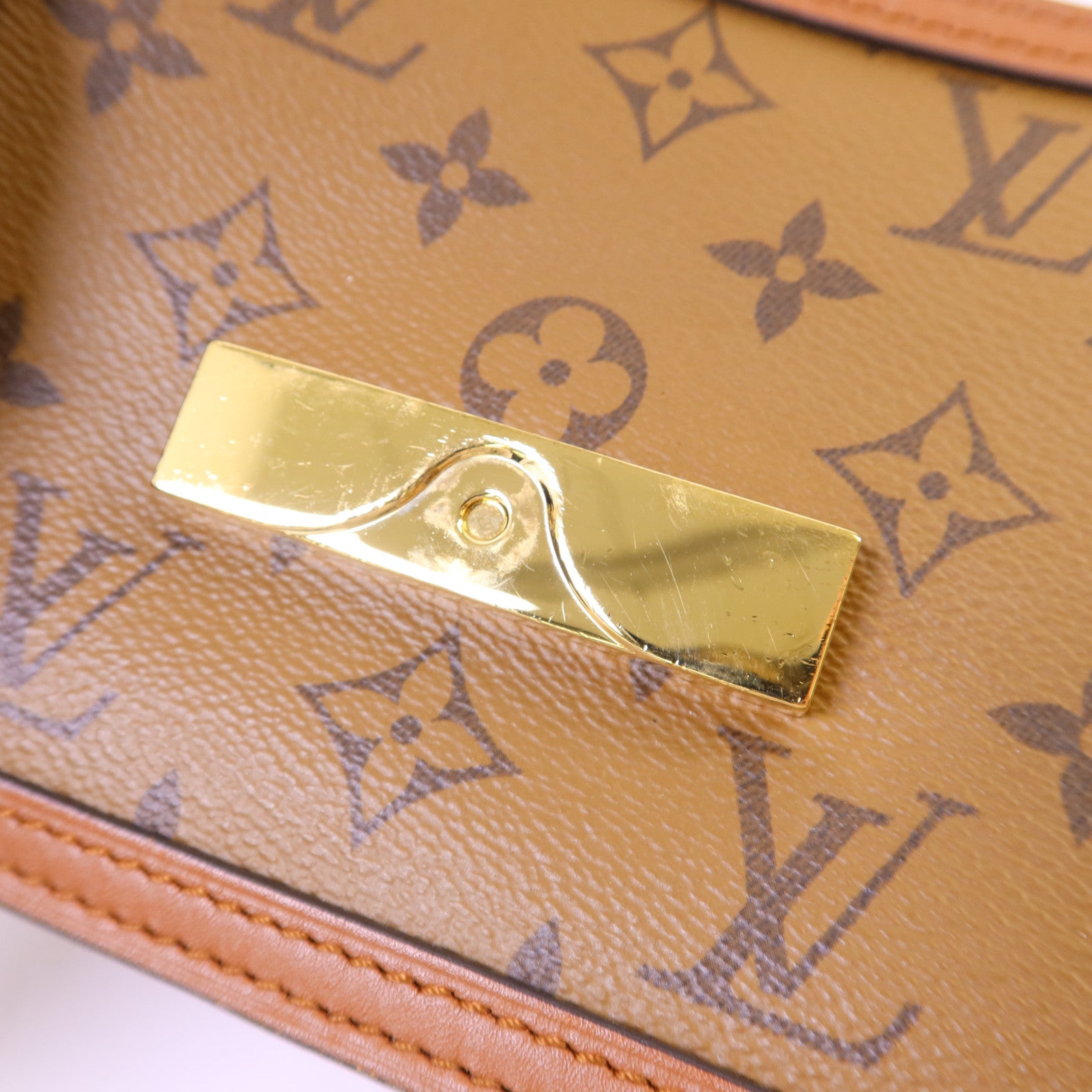 LOUIS VUITTON 【激減優惠】Monogram Reverse Mini Dauphine金扣肩背袋