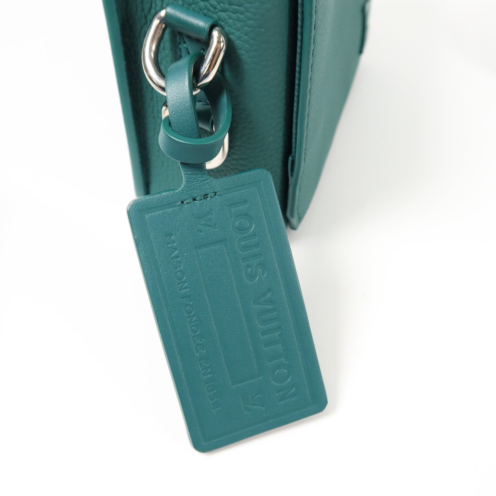 LOUIS VUITTON Aerogram Fastline肩背袋