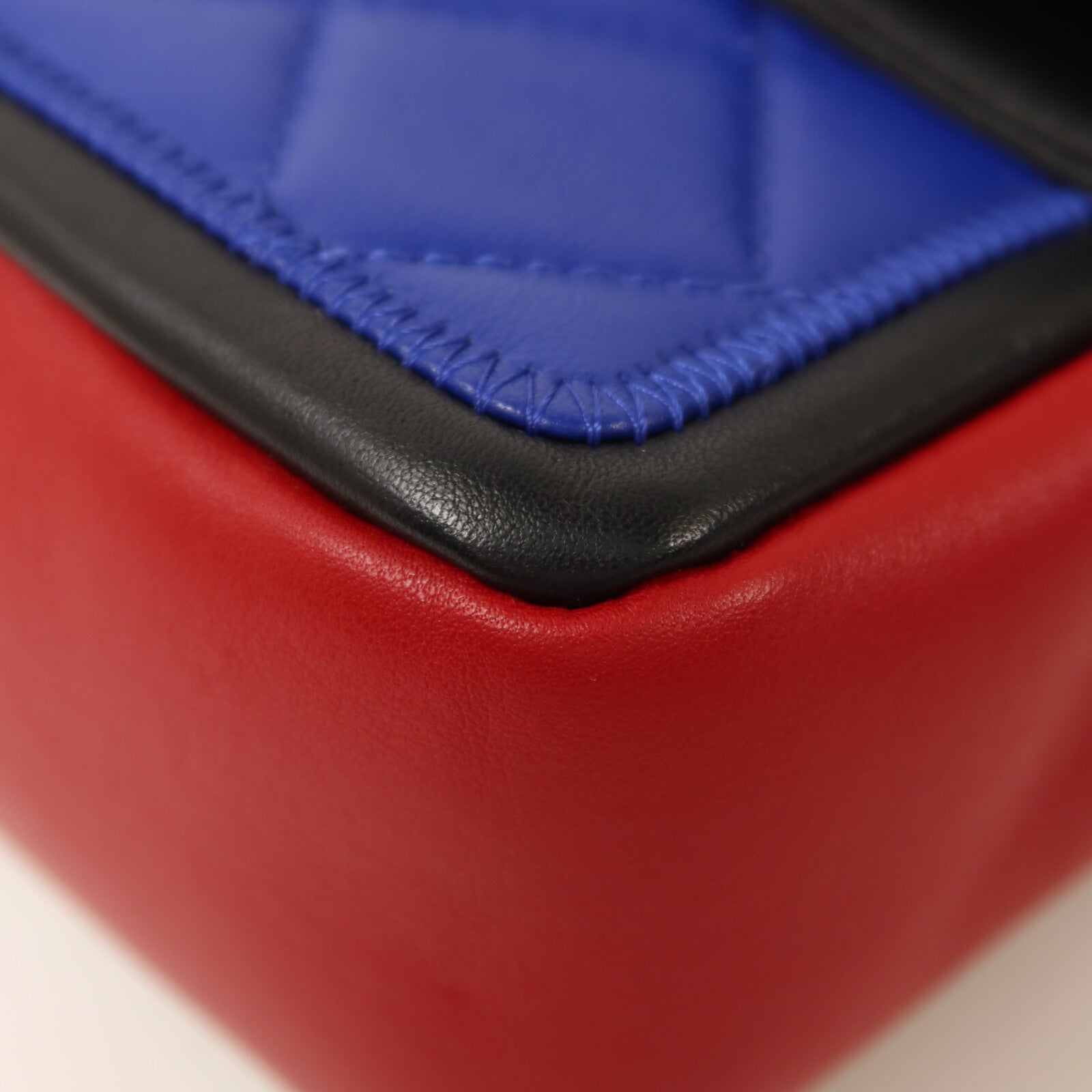 CHANEL 羊皮皮革Colorblock Medium Flap Bag金扣鏈帶肩背袋