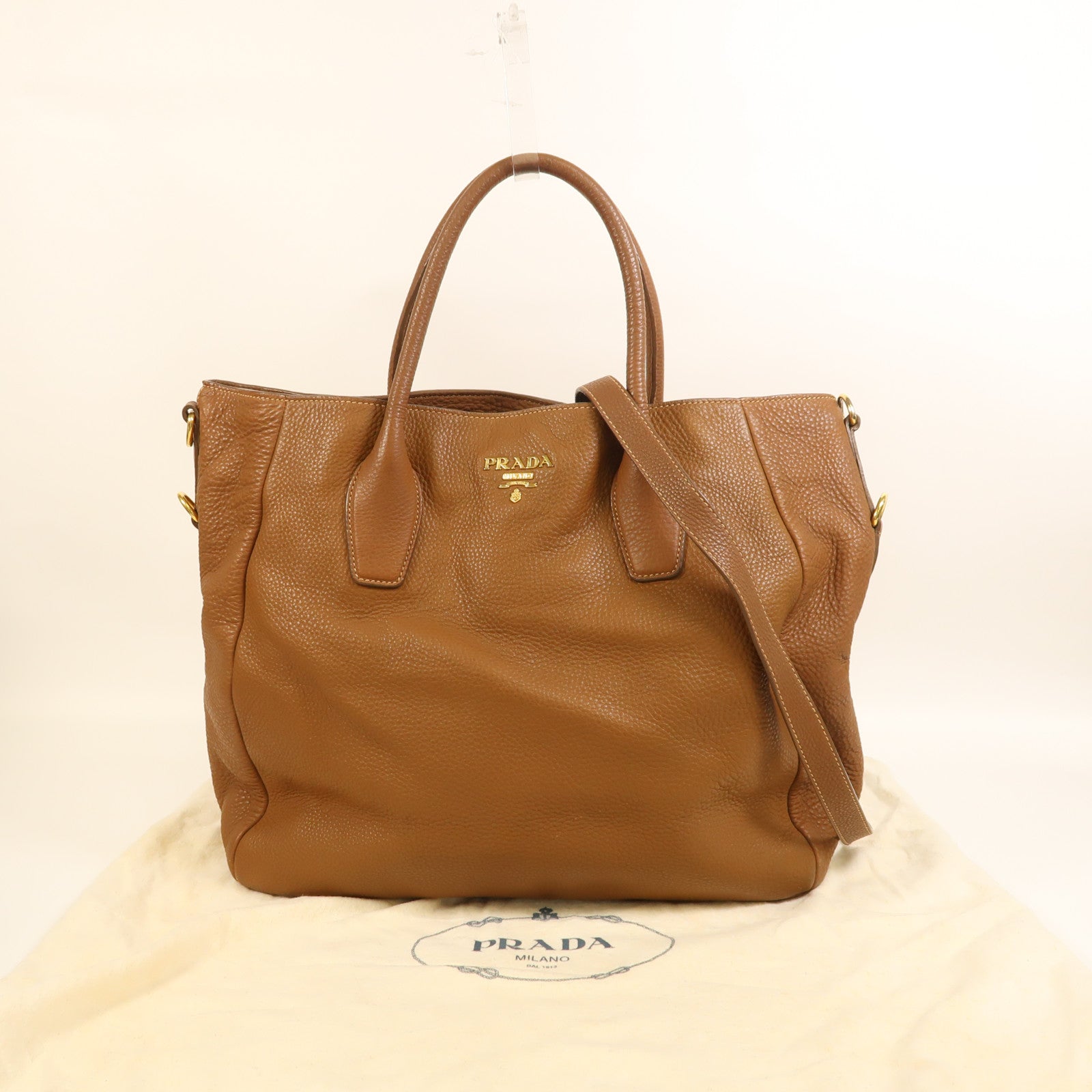 PRADA 牛皮皮革2 Way Shoulder金扣肩背袋