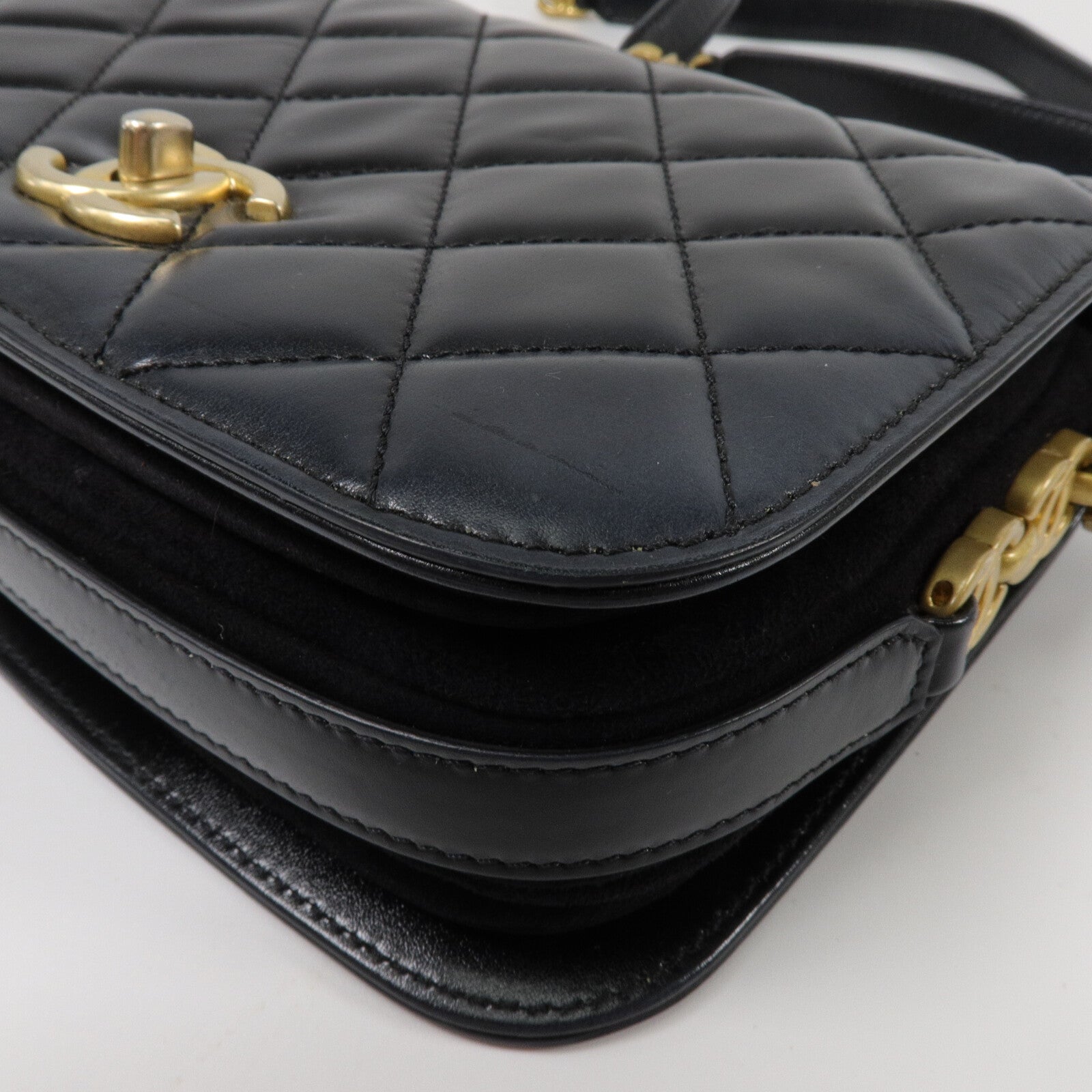 CHANEL 牛皮皮革Mini Messenger Bag
