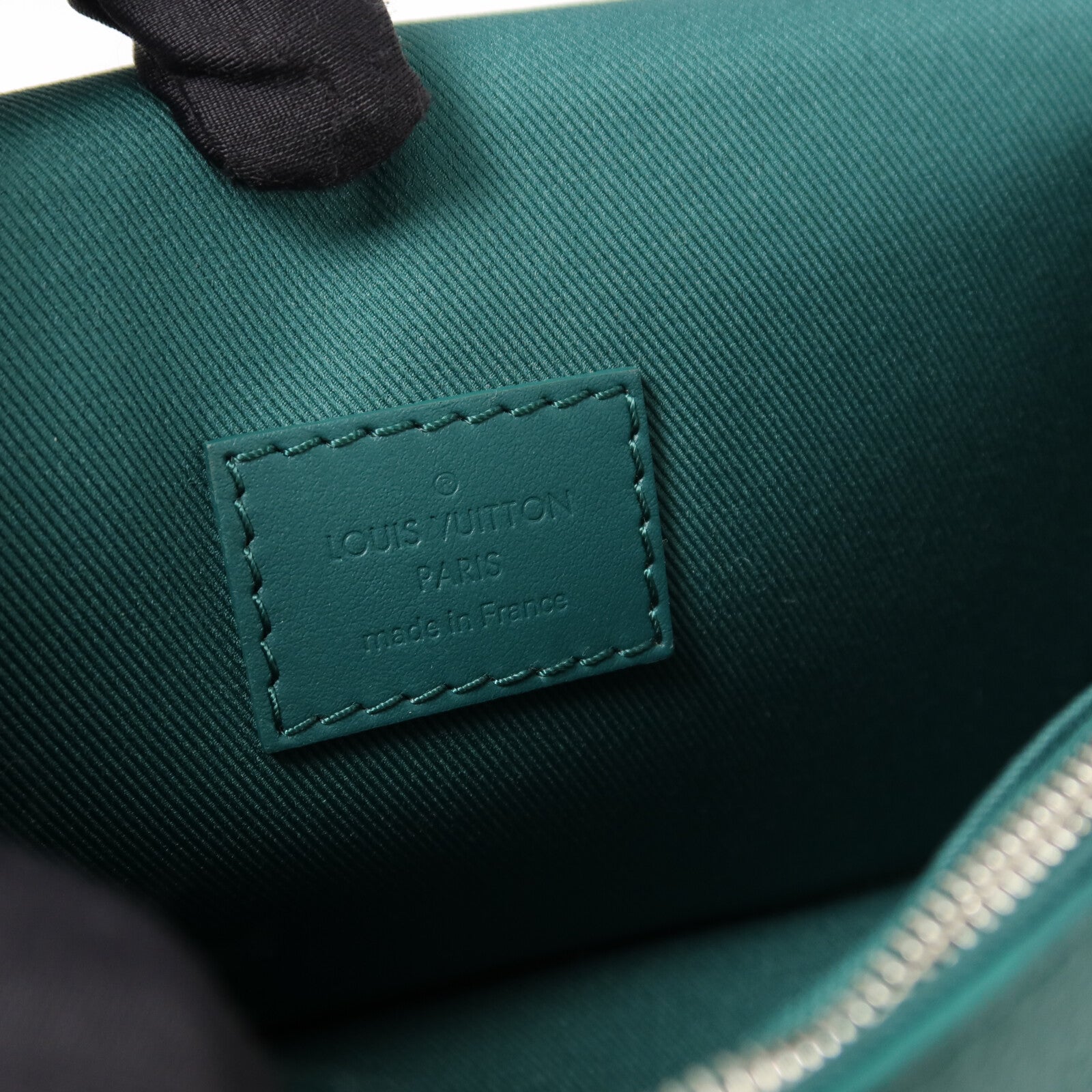 LOUIS VUITTON Aerogram Fastline肩背袋