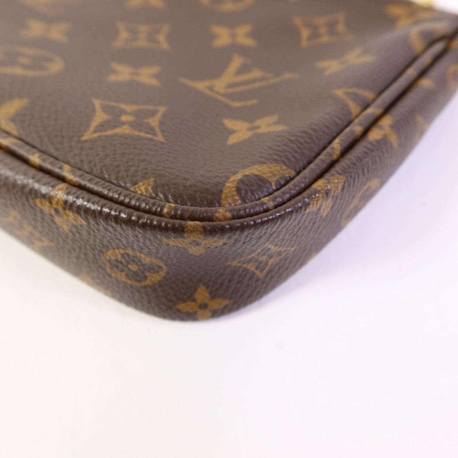 LOUIS VUITTON Monogram Multi Pochette Accessoires金扣肩背袋