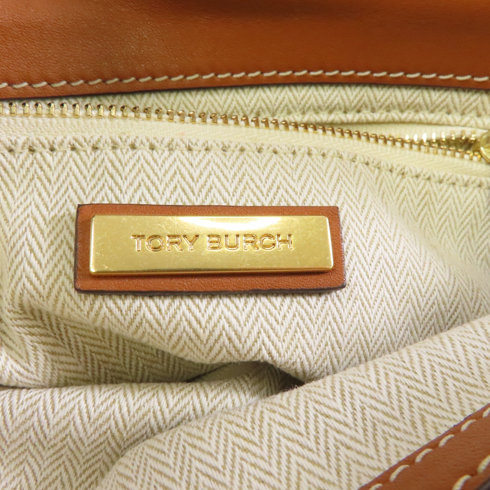 Tory Burch 牛皮皮革Clutch金扣手拿包啡色
