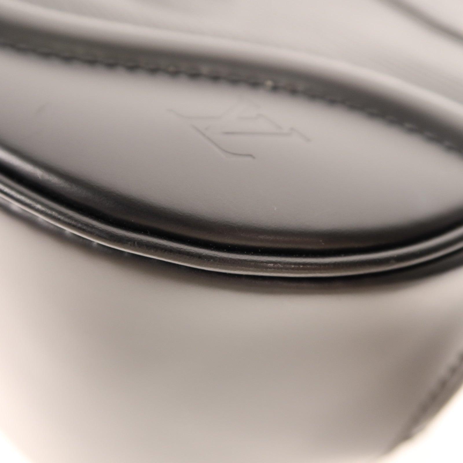 LOUIS VUITTON Epi Sac Montaigne銀扣手挽肩背兩用袋