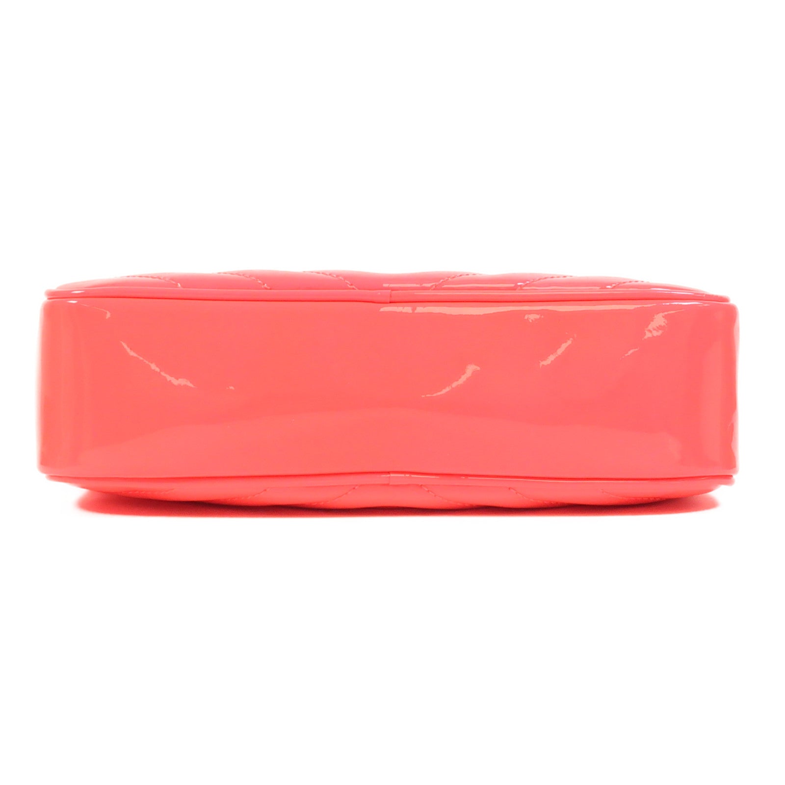 SAINT LAURENT 漆皮皮革Lou Camera Bag銀扣肩背袋