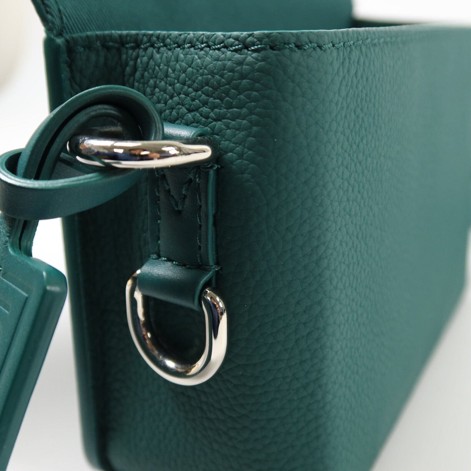 LOUIS VUITTON Aerogram Fastline肩背袋