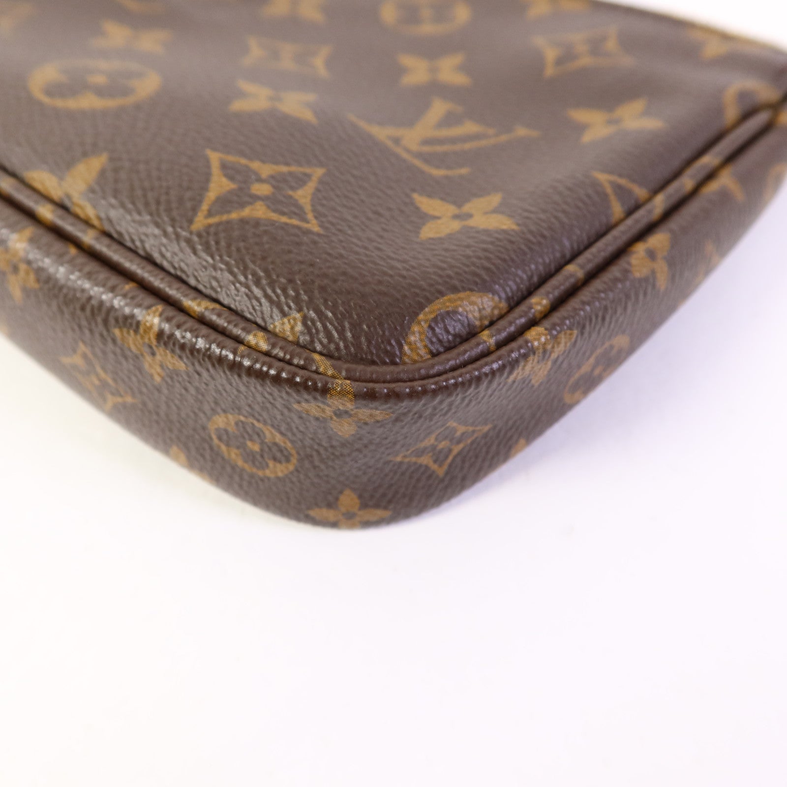 LOUIS VUITTON Monogram Multi Pochette Accessoires金扣肩背袋