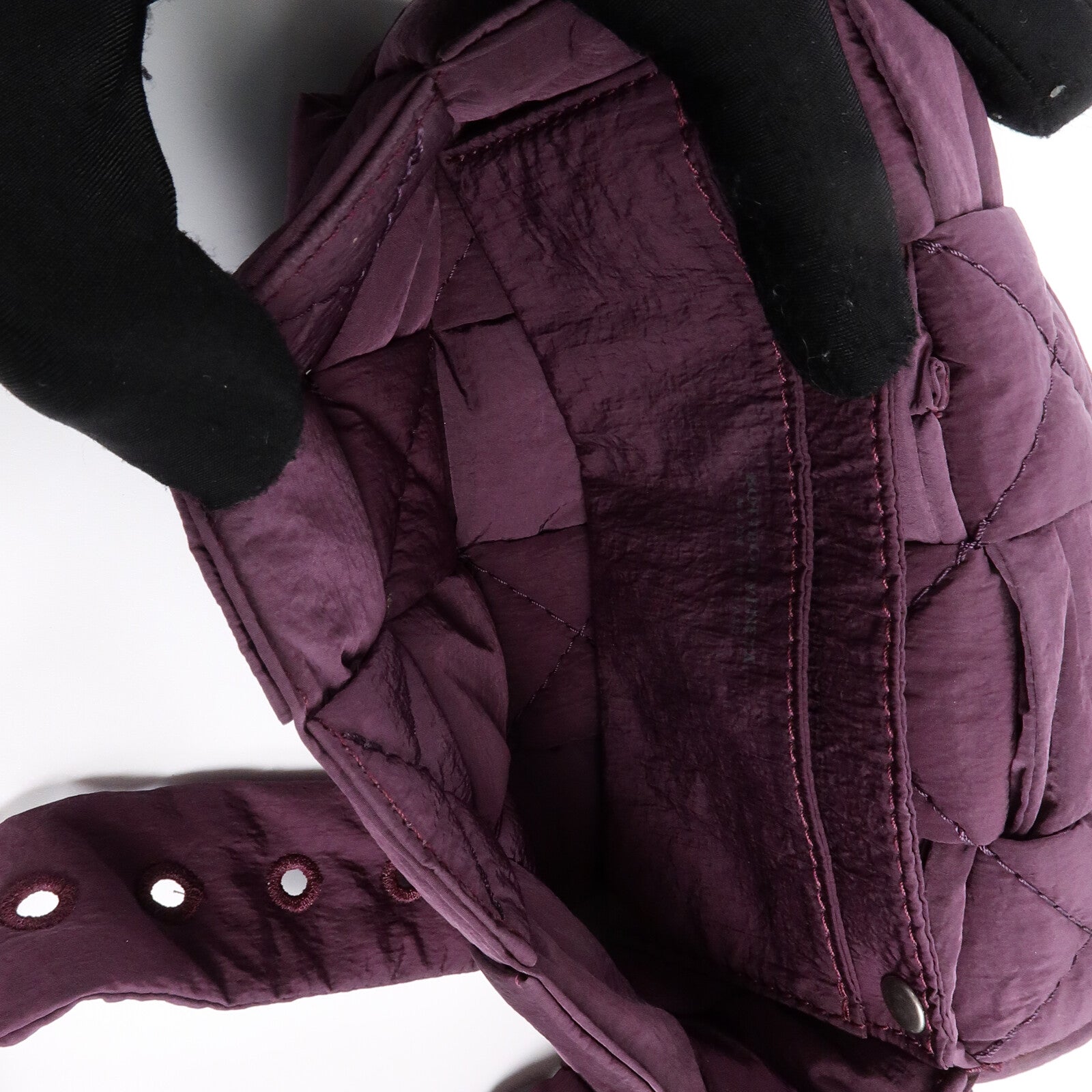 BOTTEGA VENETA 尼龍Padded Tech Cassette Mini肩背袋