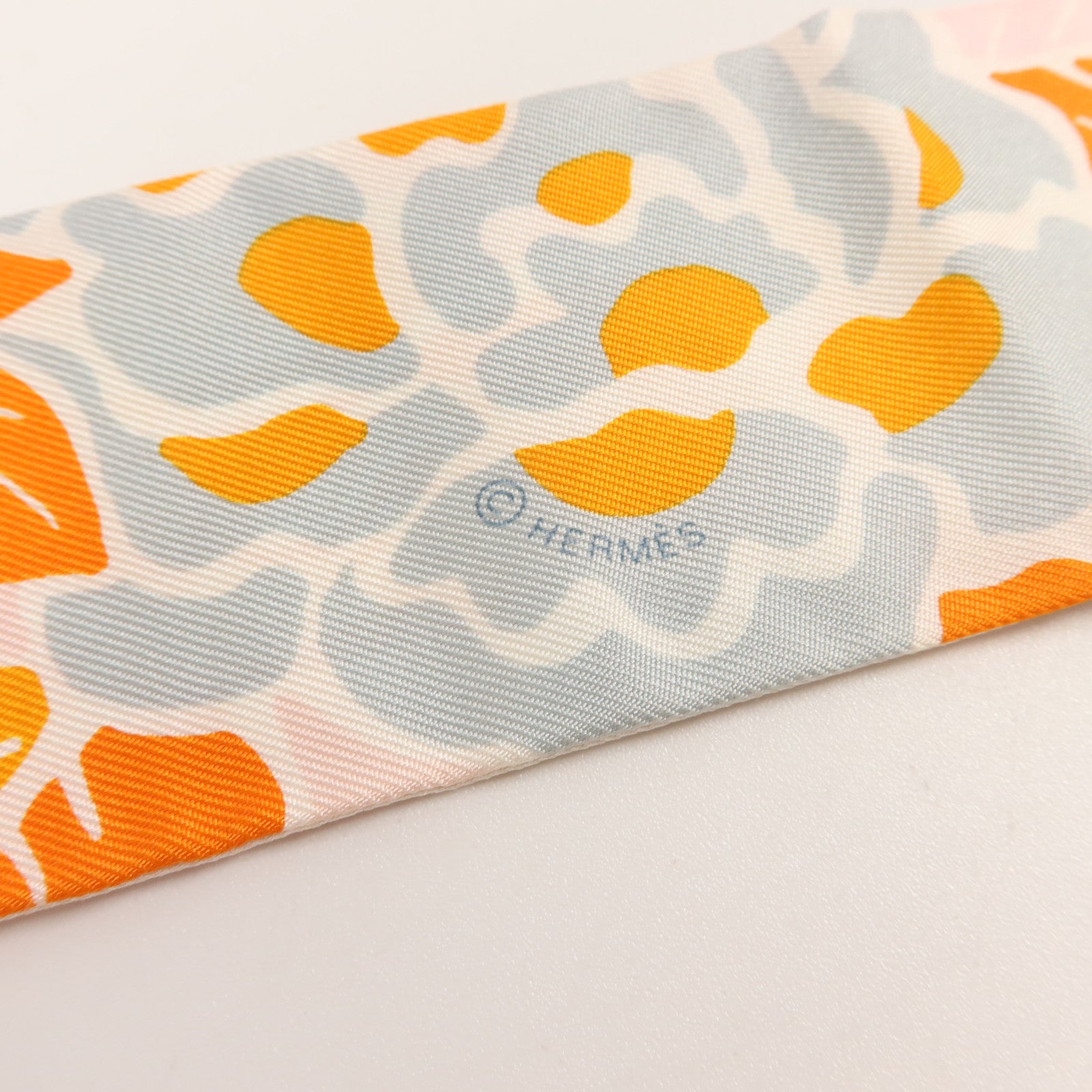 HERMES 絲質Twilly絲巾