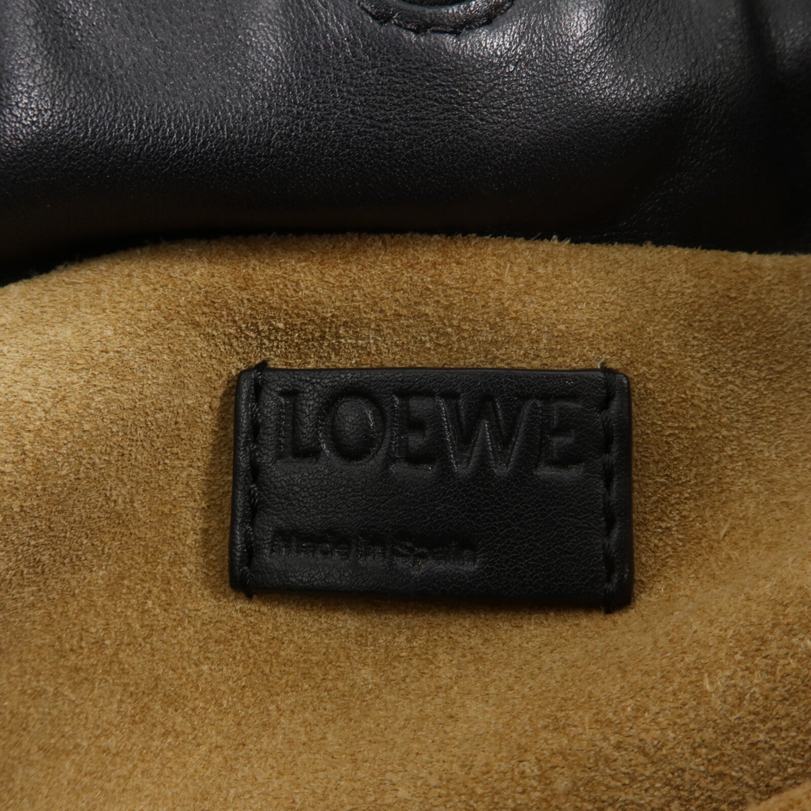 LOEWE 羊皮皮革Mini Flamenco Clutch With Chain鏈帶肩背袋