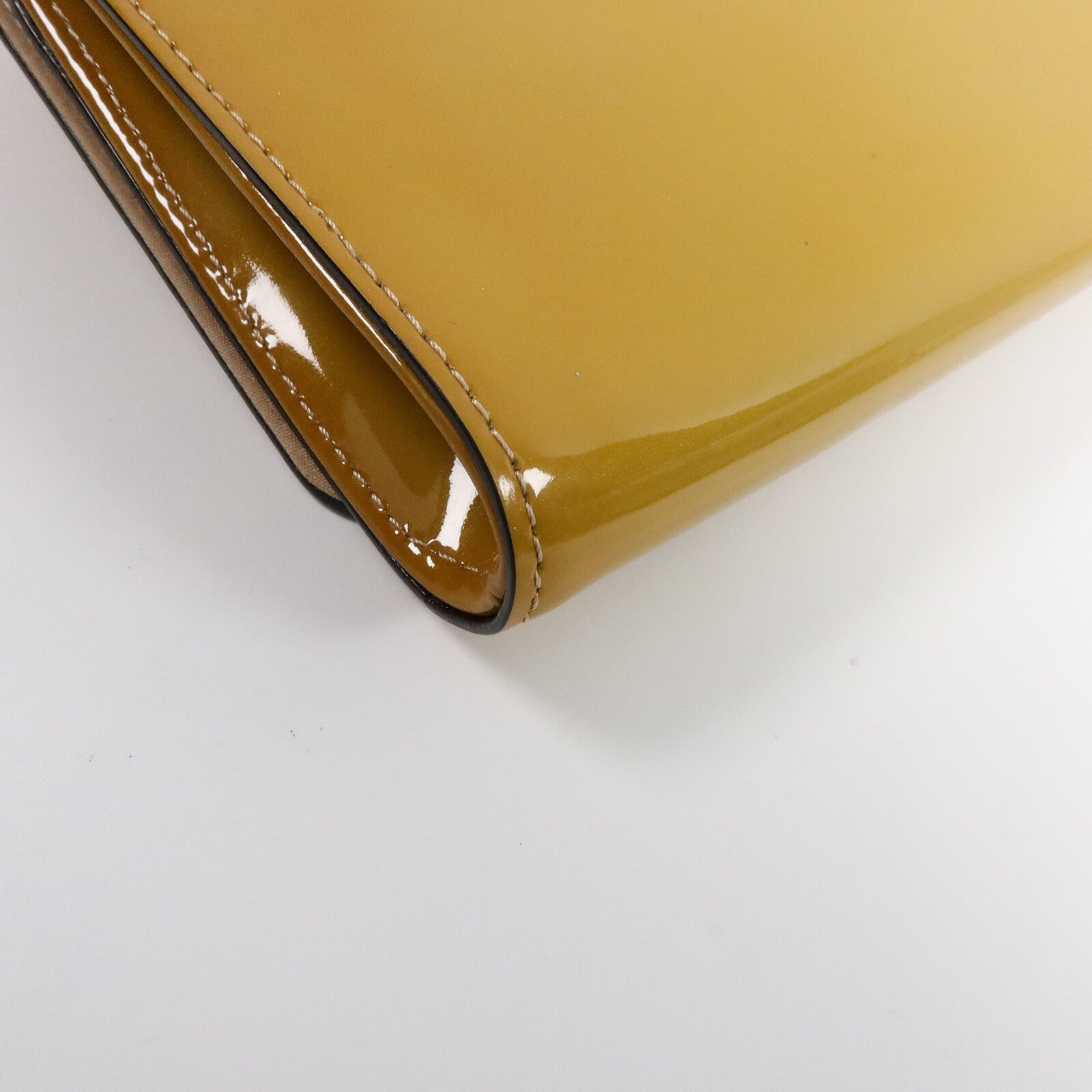 LOUIS VUITTON Vernis Louise Clutch手拿包