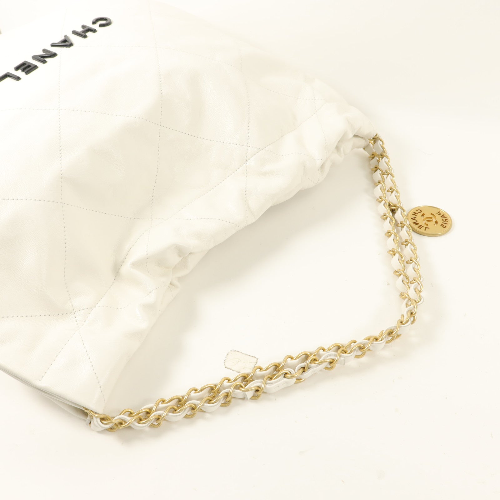 CHANEL 牛皮皮革Chanel 22 Medium肩背袋