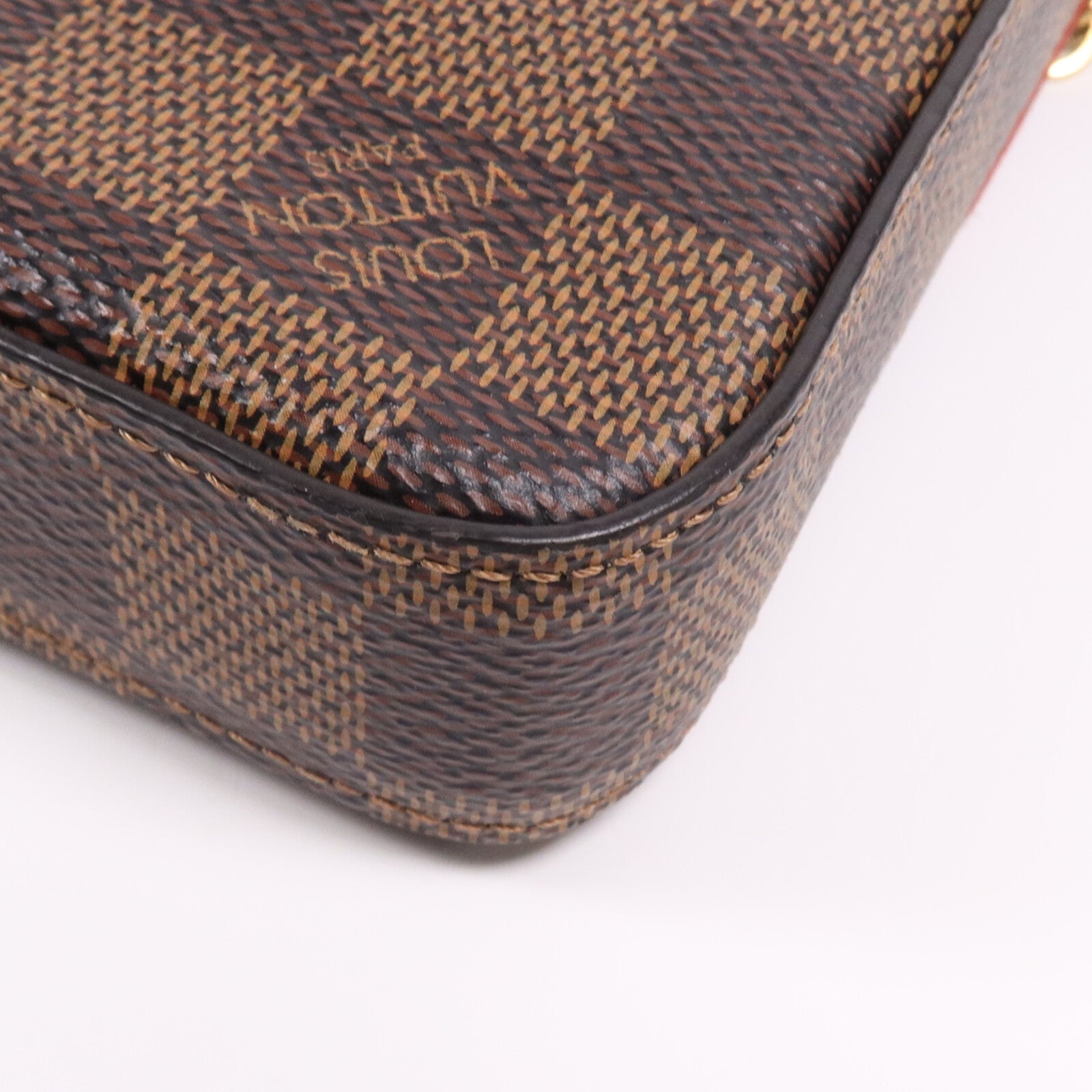 LOUIS VUITTON Damier Ebene Pochette Felicie金扣肩背袋