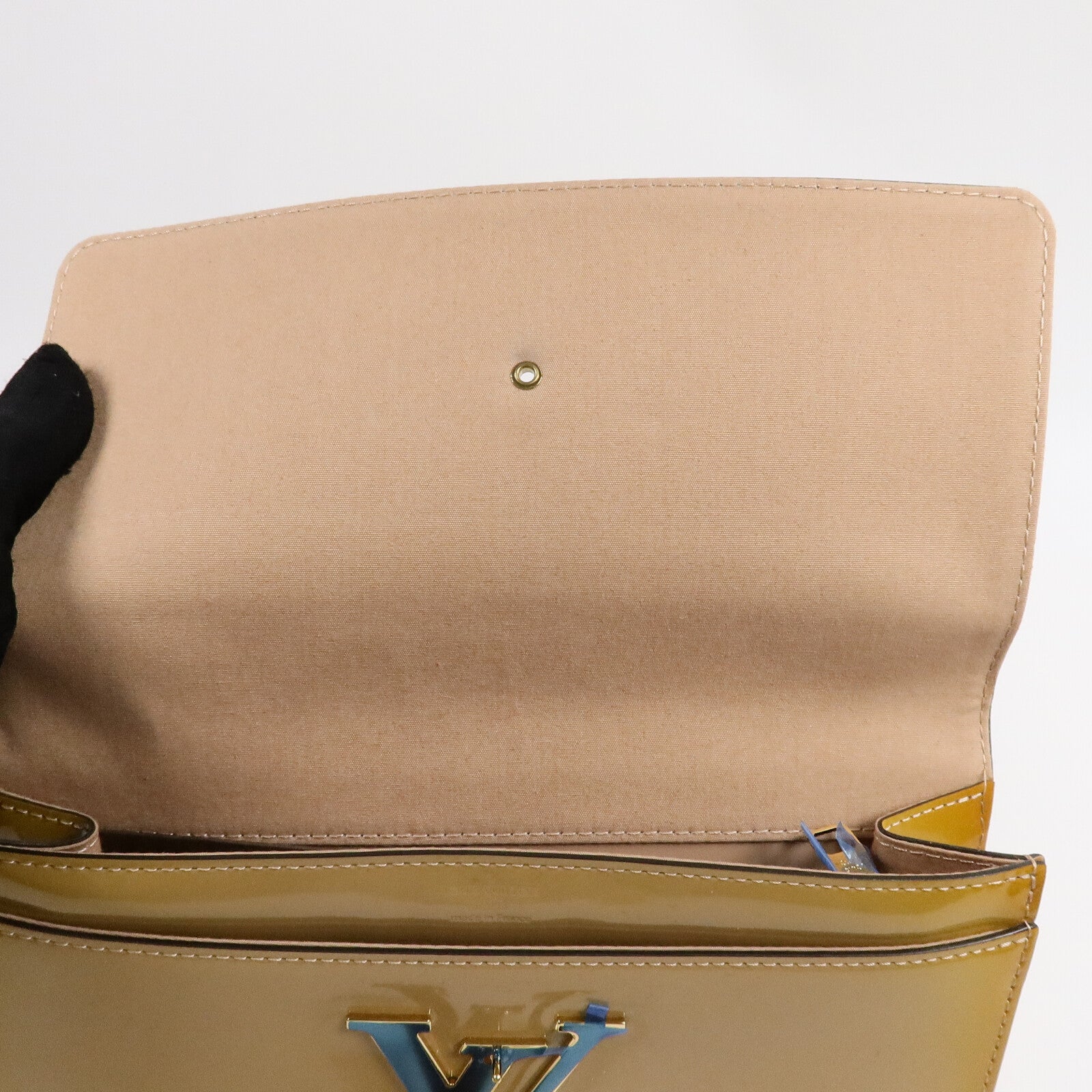 LOUIS VUITTON Vernis Louise Clutch手拿包