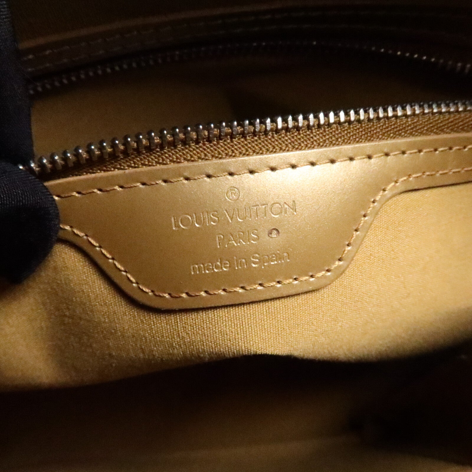 LOUIS VUITTON Monogram Mat Stockton