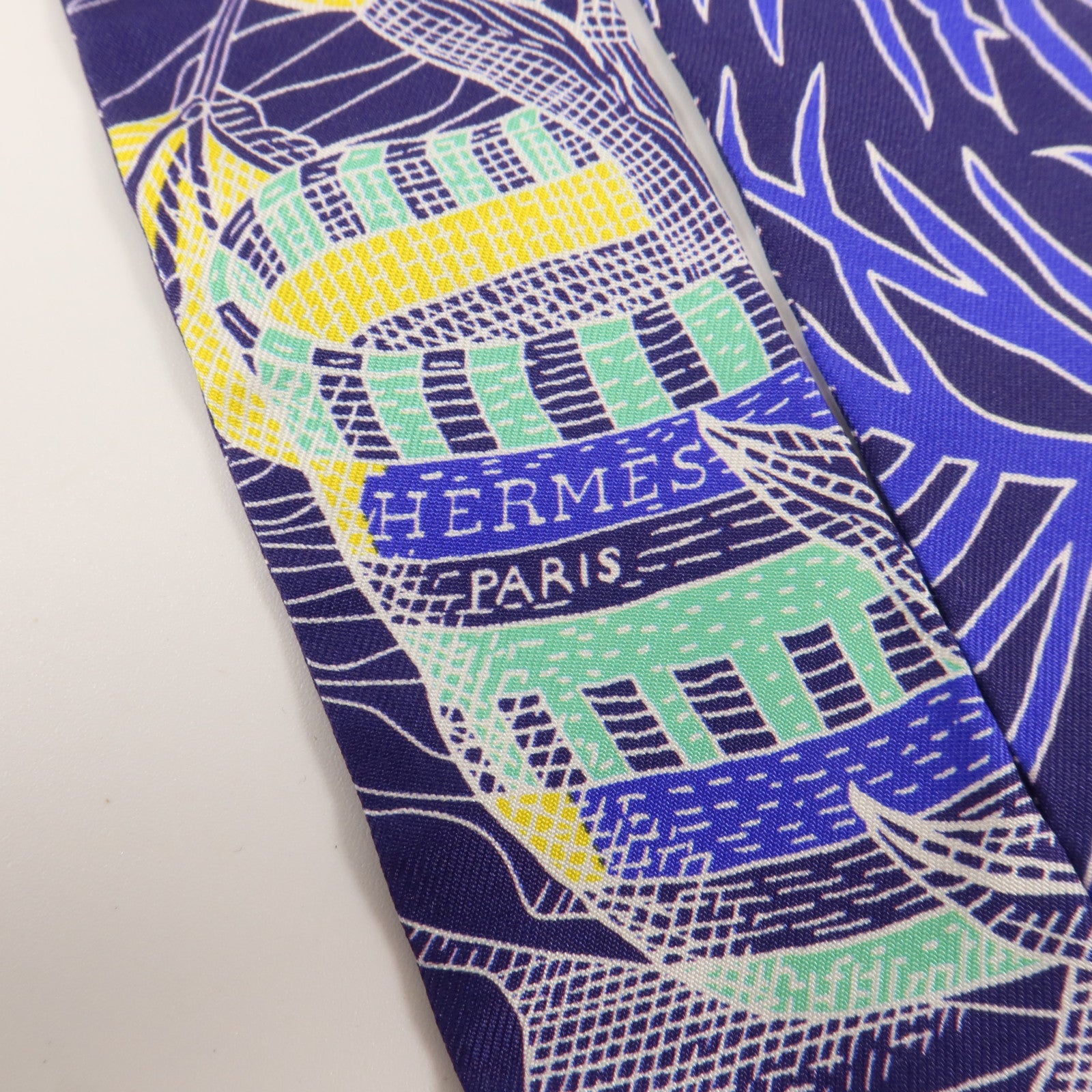 HERMES 絲質Twilly絲巾